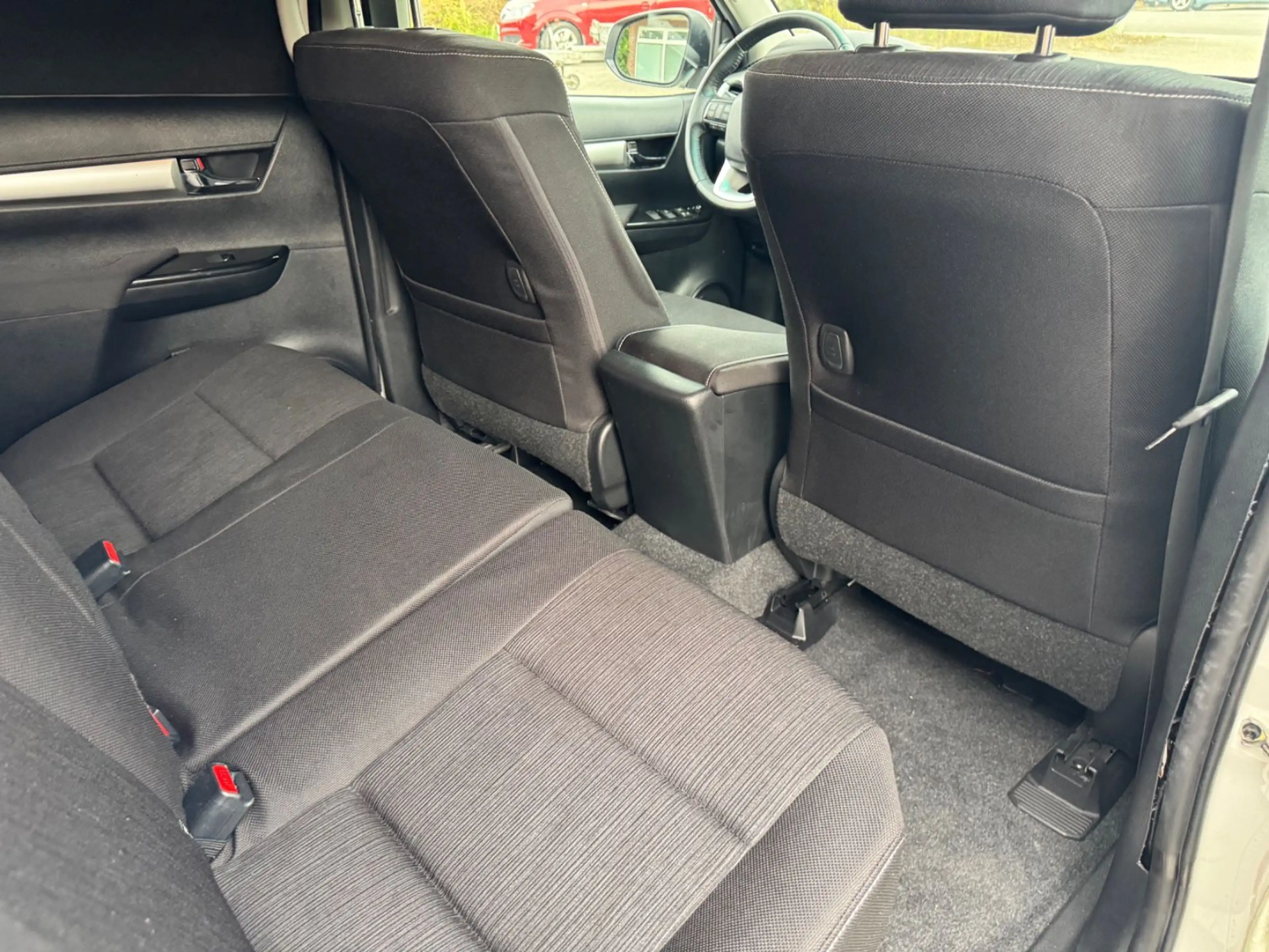 Toyota Hilux Double Cab Duty 4x4*R-KAMERA*AHK* — photo 13