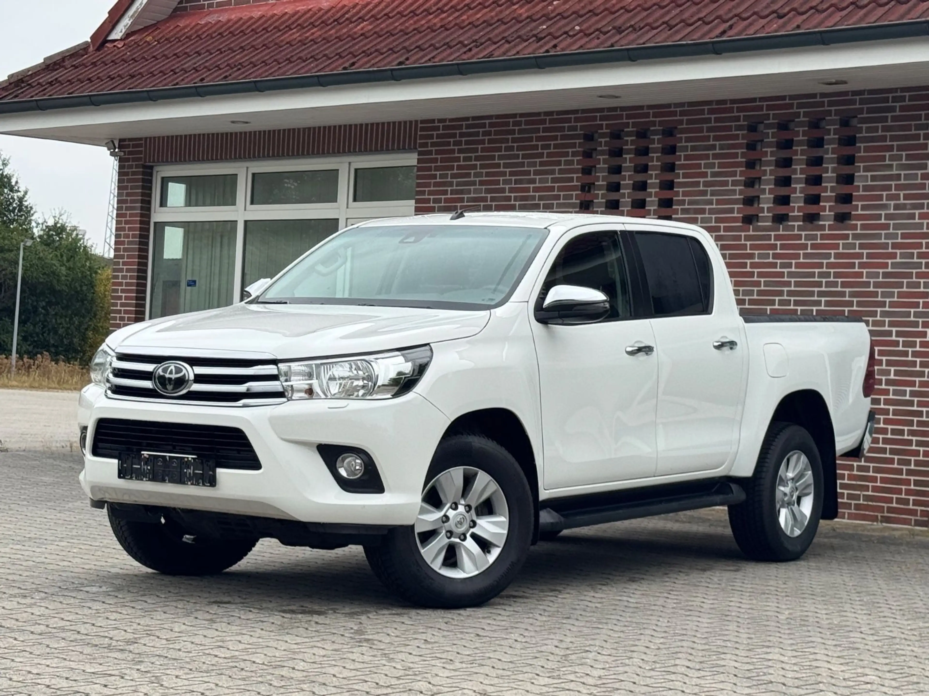Toyota Hilux Double Cab Duty 4x4*R-KAMERA*AHK*