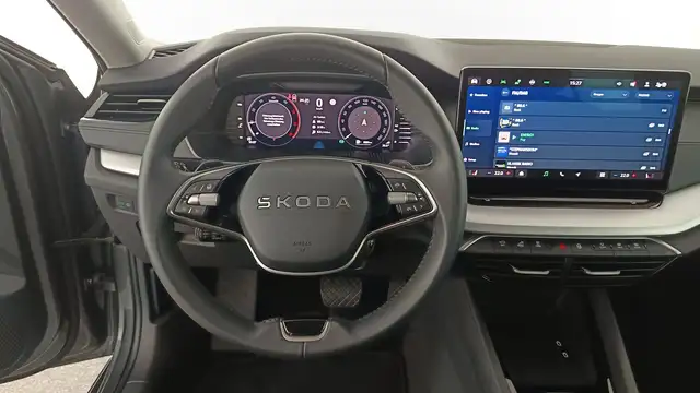 Skoda Octavia view 11
