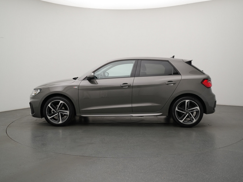 Audi A1 Sportback S line S-TRON VIRT CARPLAY SHZ P — photo 12