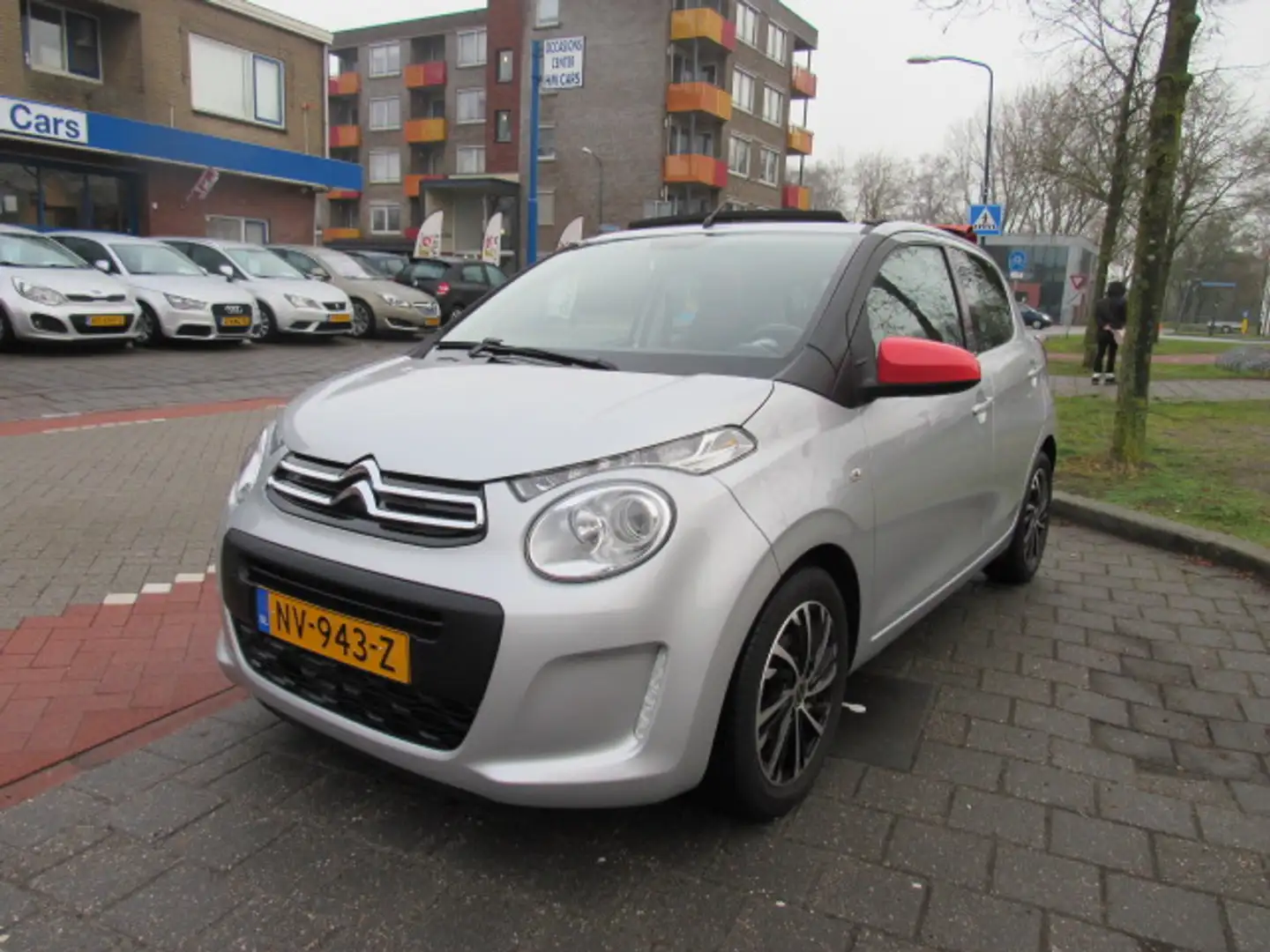 Citroen C1 1.2 VTi 82PK 5D SHINE CABRIOTOP Grau - 1
