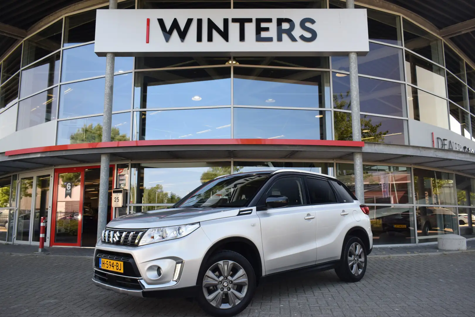 Suzuki Vitara 1.0 Boosterjet Select | Trekhaak | Navigatie | Cru Grijs - 1
