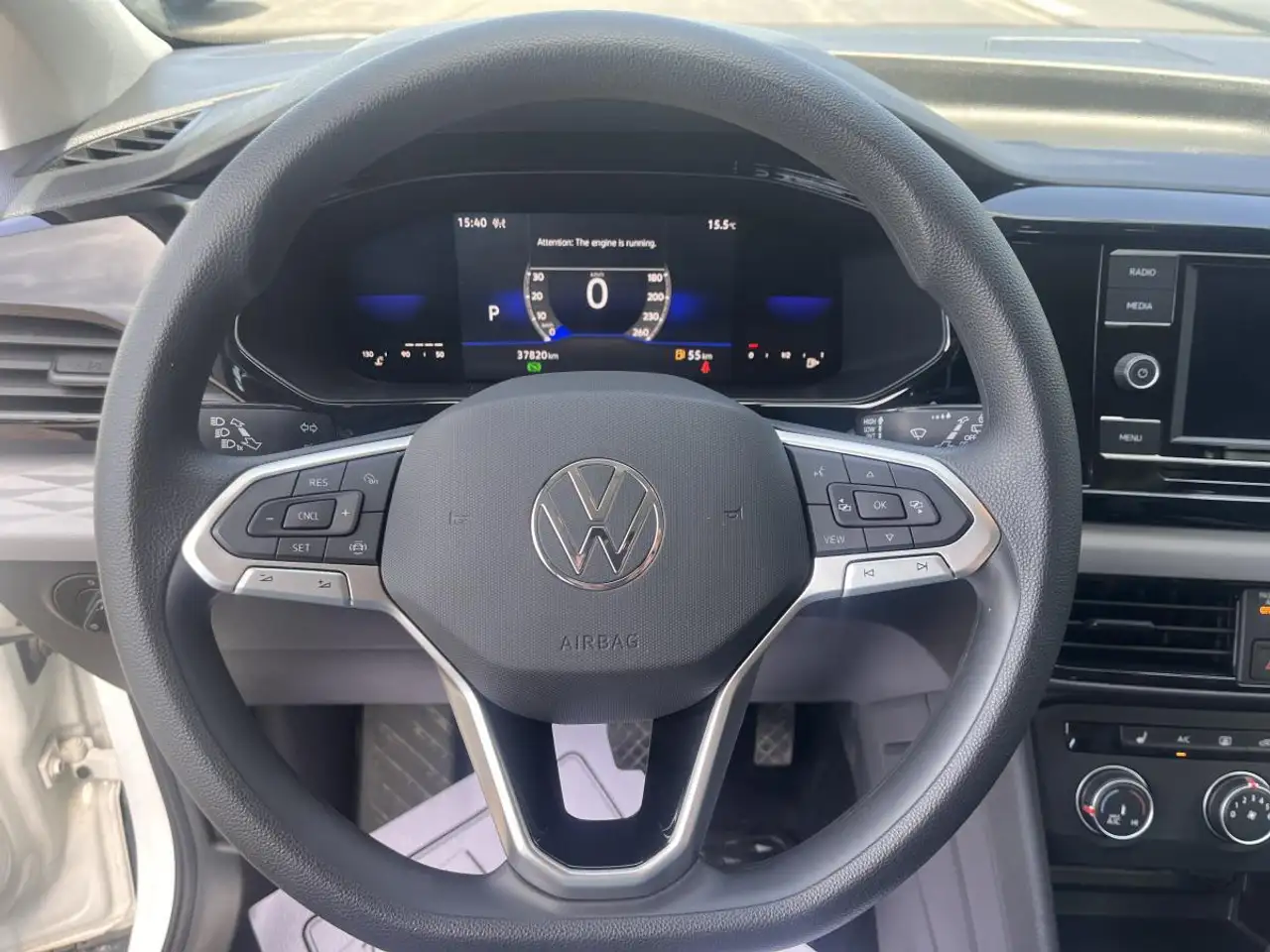 Volkswagen Taos снимка Volkswagen Taos