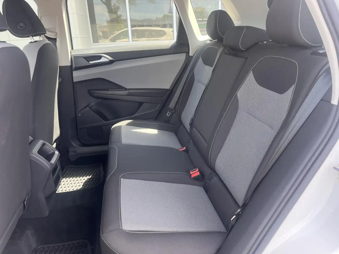 Volkswagen Taos снимка Volkswagen Taos