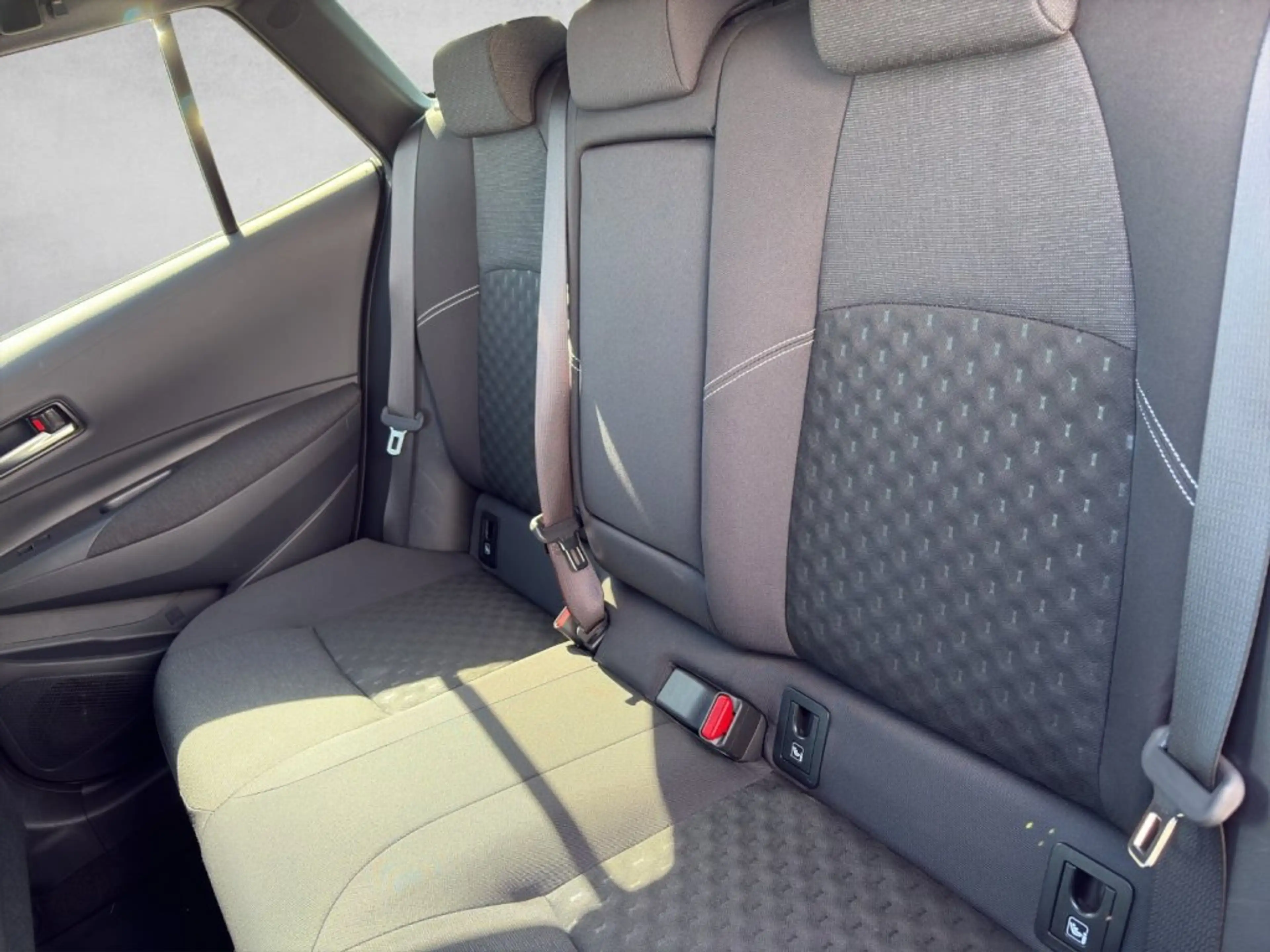 Suzuki Swace HEV e-CVT — photo 13