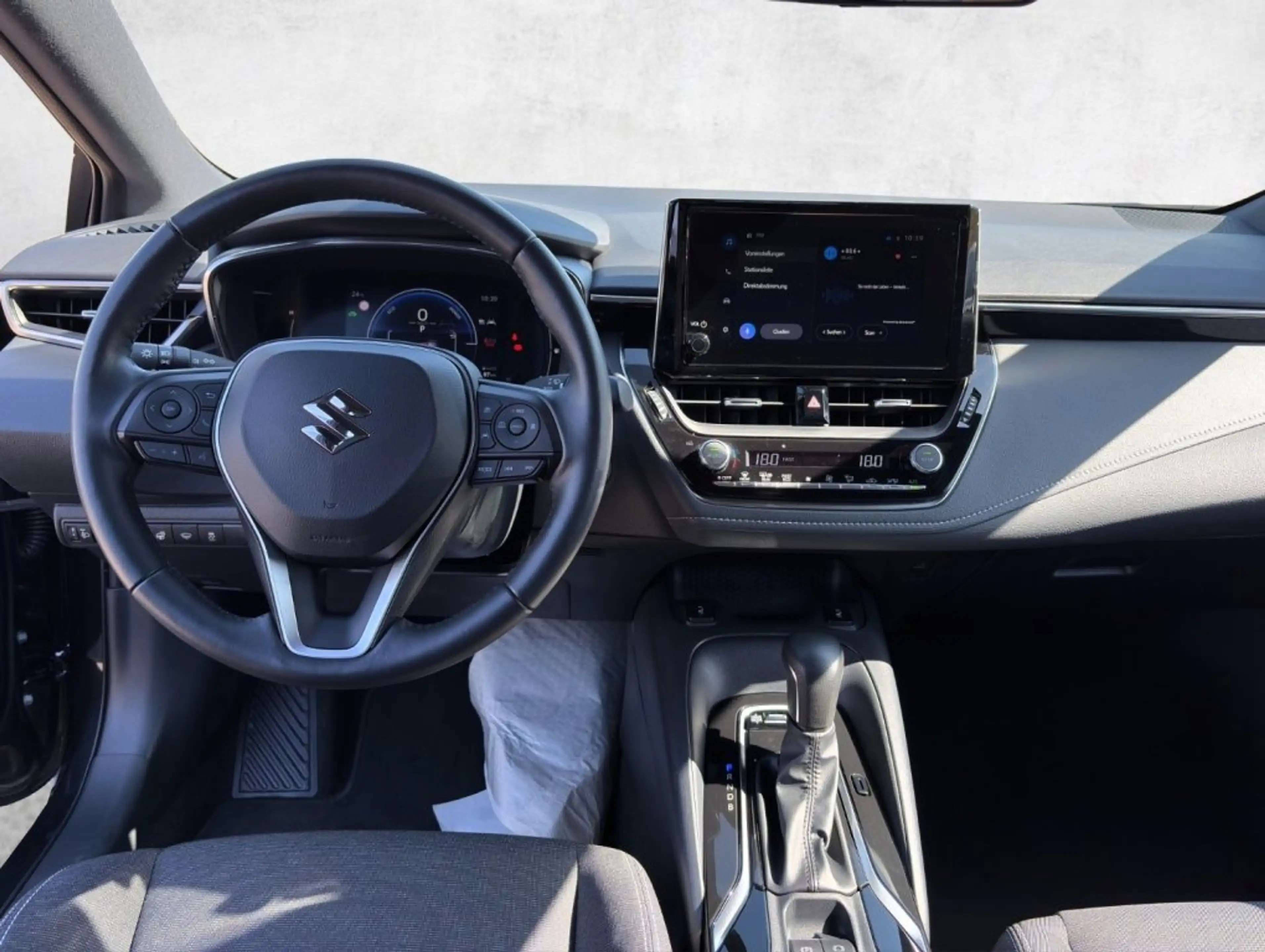 Suzuki Swace HEV e-CVT — photo 14