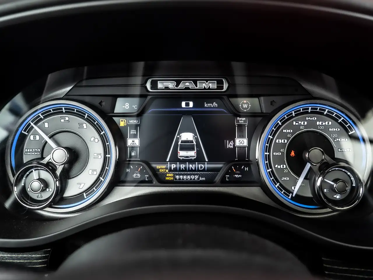 RAM 1500 снимка RAM 1500