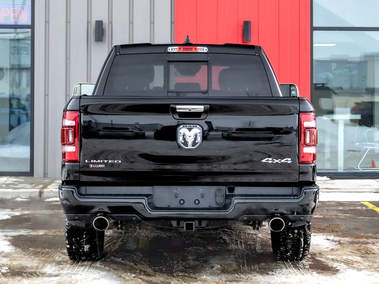 RAM 1500 снимка RAM 1500