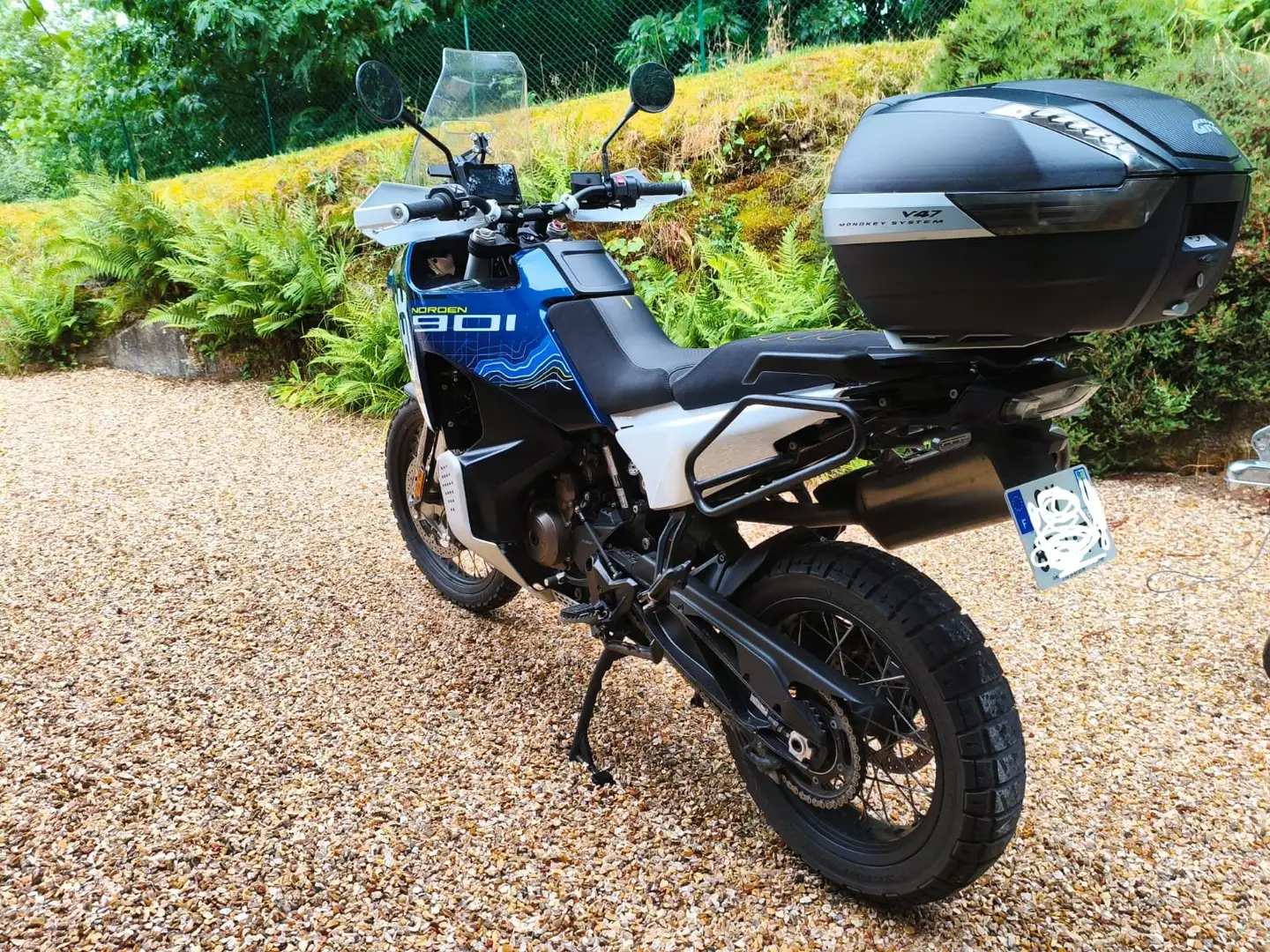 Husqvarna Norden 901 expedition Bleu - 2