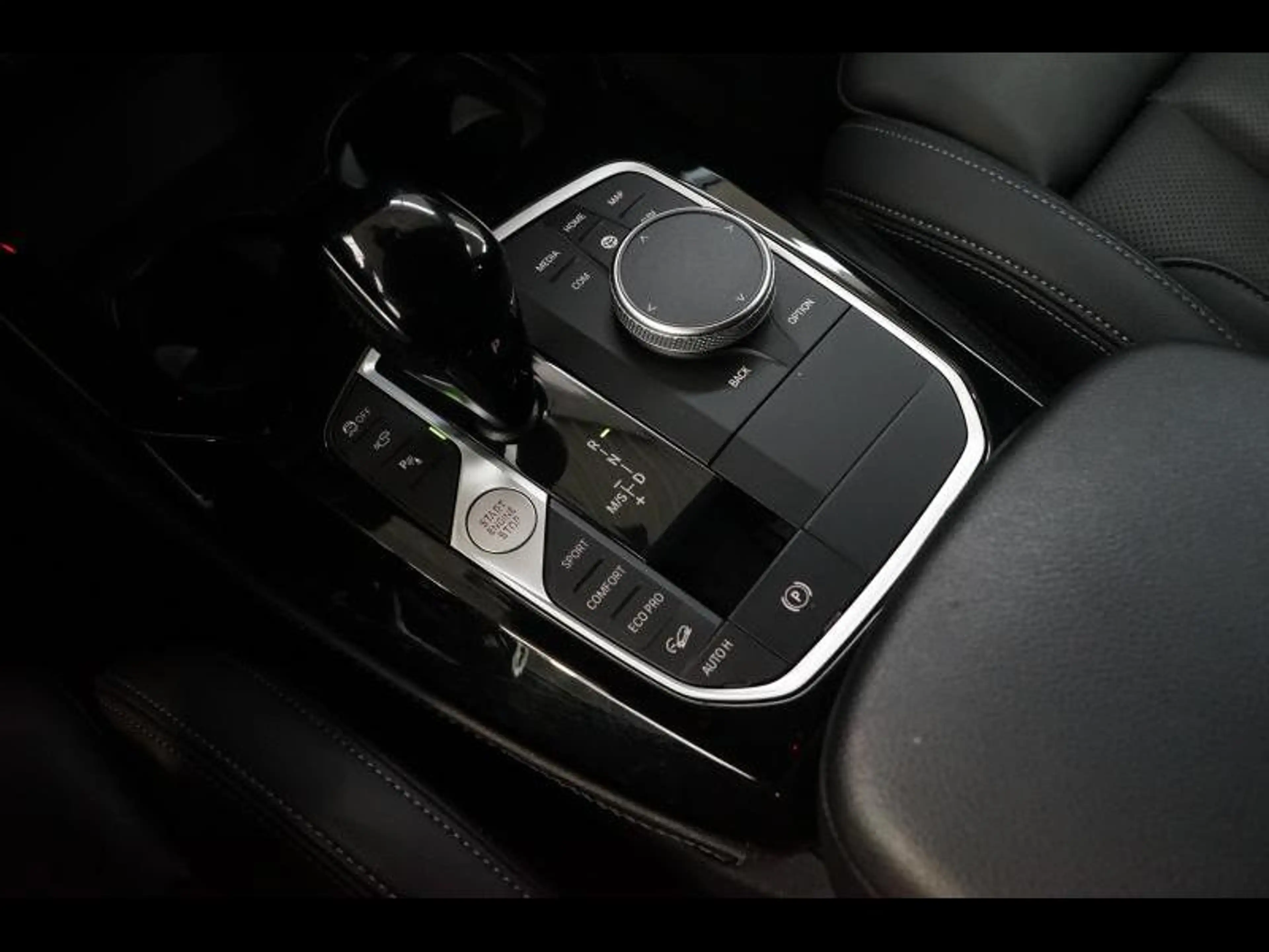 BMW X4 xDrive 20i - M Sport - Trekhaak - 360° Camera — photo 12