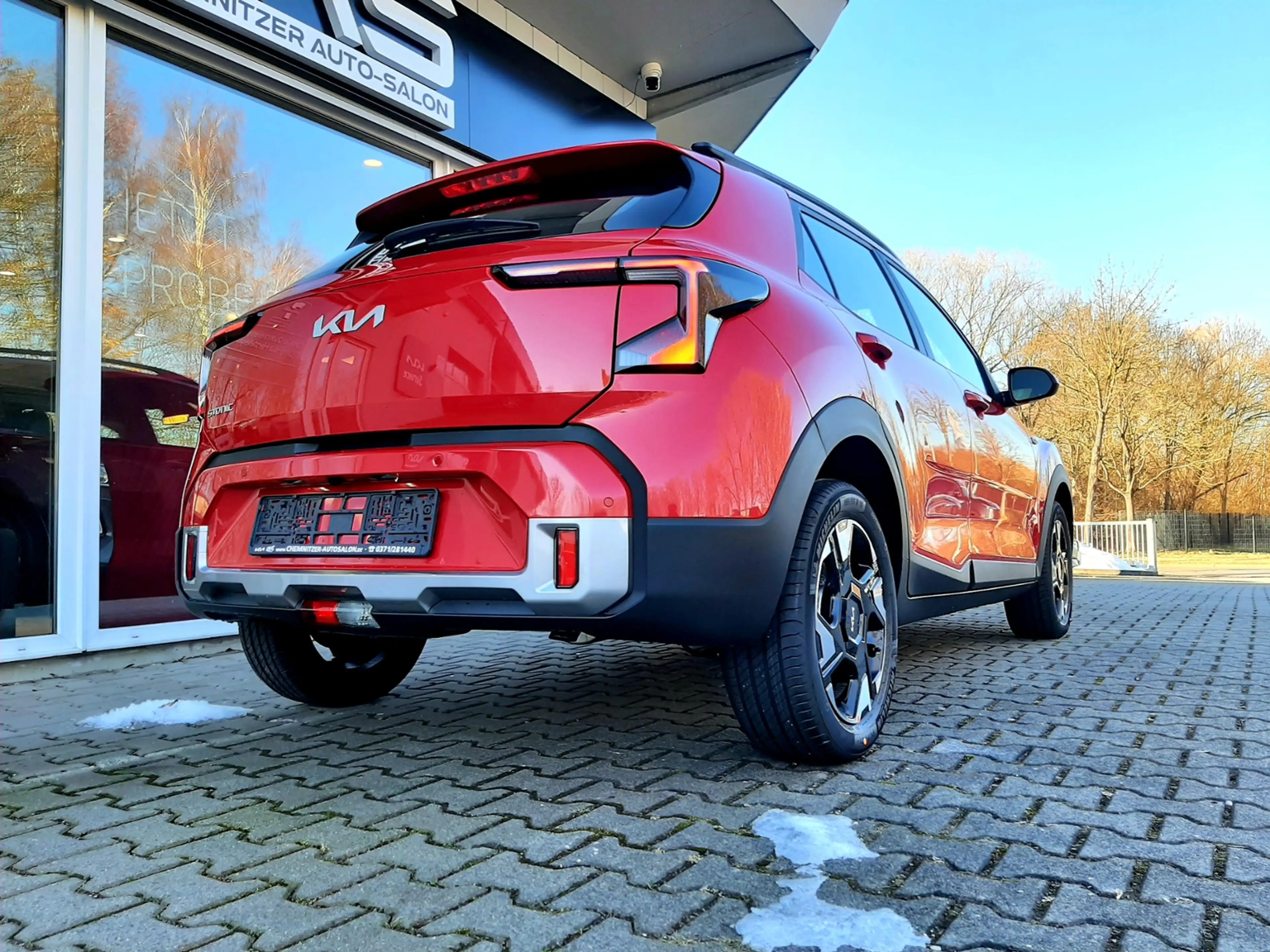 Kia Stonic 1.0T MT 100 Spin NAVI LENKRADHEIZUNG MJ26 — photo 7