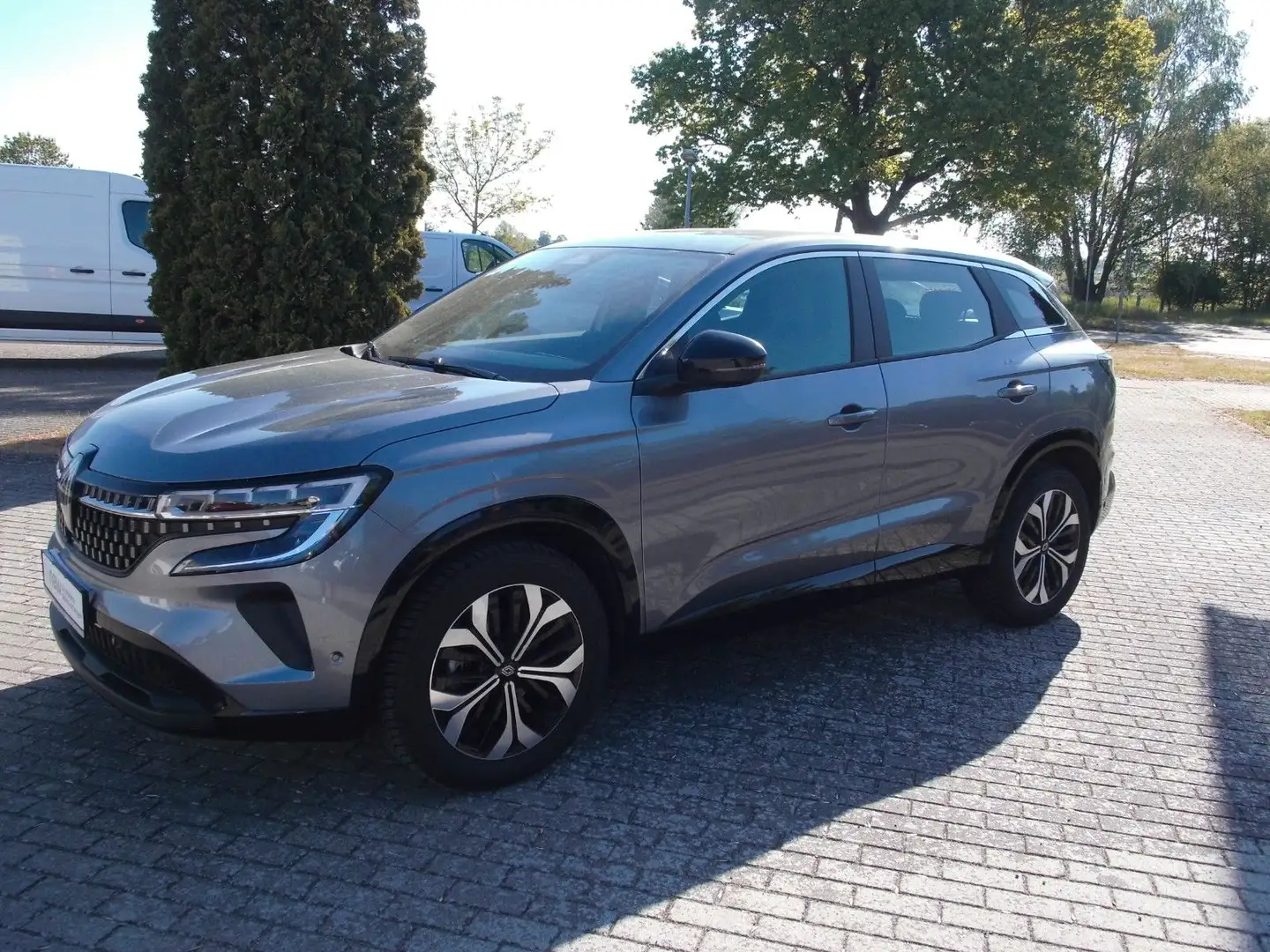 Renault Austral Mild Hybrid 140 Equilibre Gris - 2