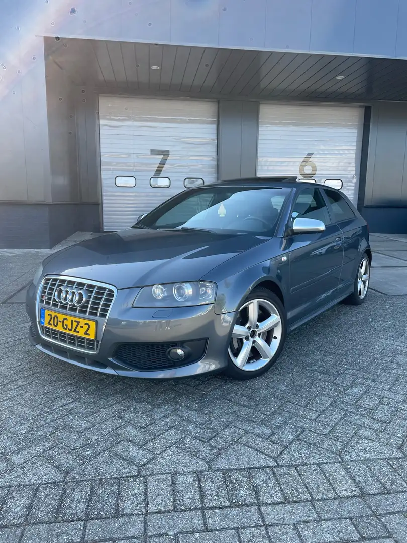 Audi A3 2.0 TFSI S3 300+PK Gri - 1