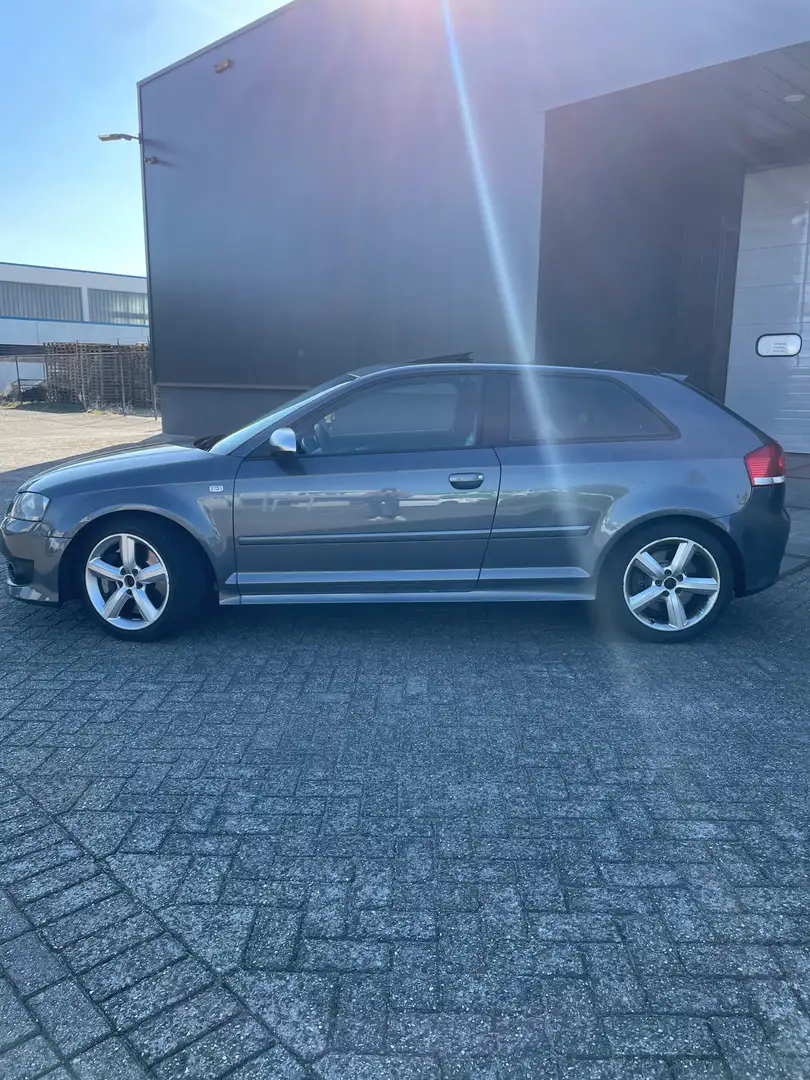 Audi A3 2.0 TFSI S3 300+PK Gri - 2
