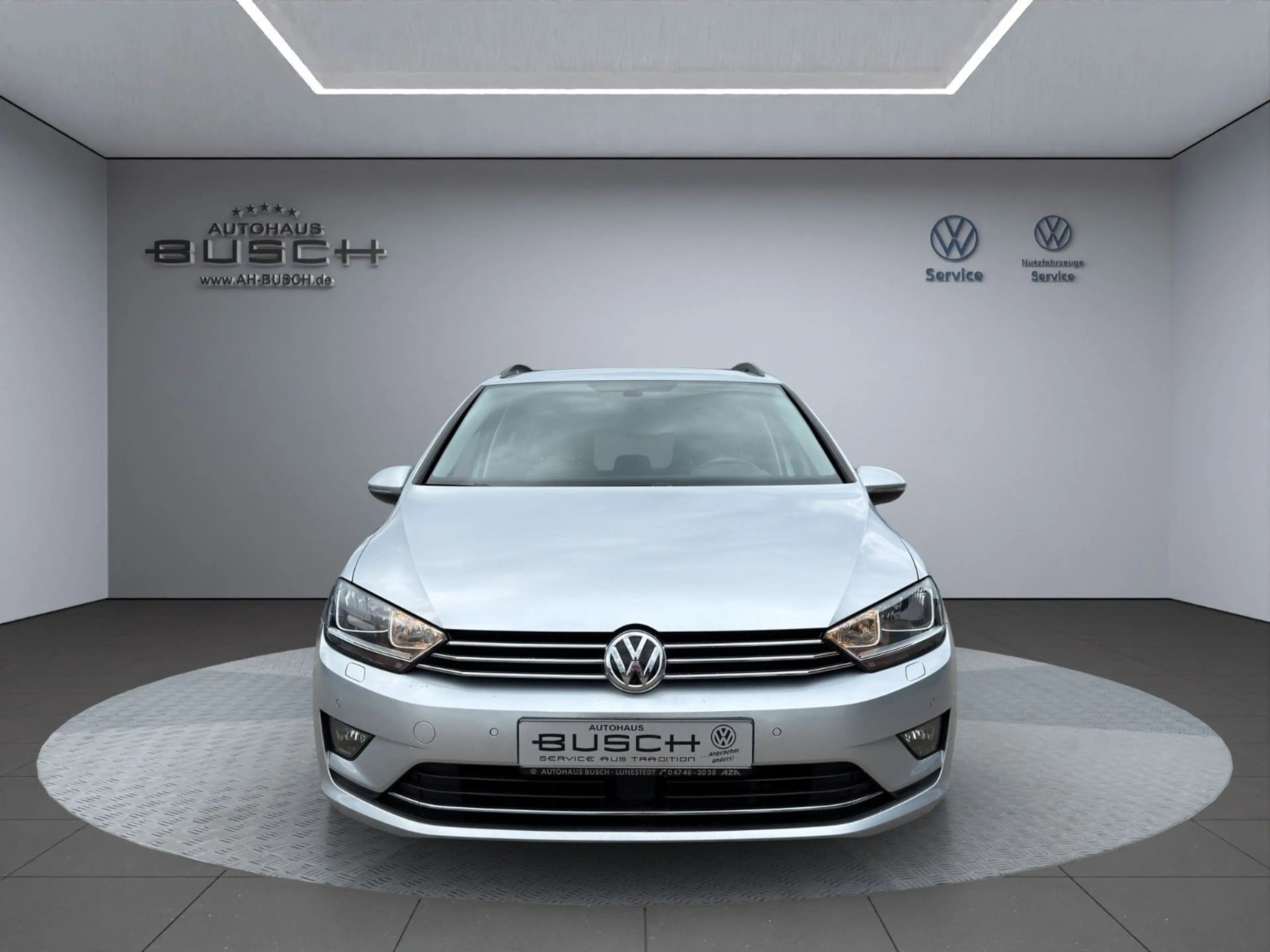 Volkswagen Golf Sportsvan Allstar 1.2 TSI DSG 81 KW Klima — photo 3
