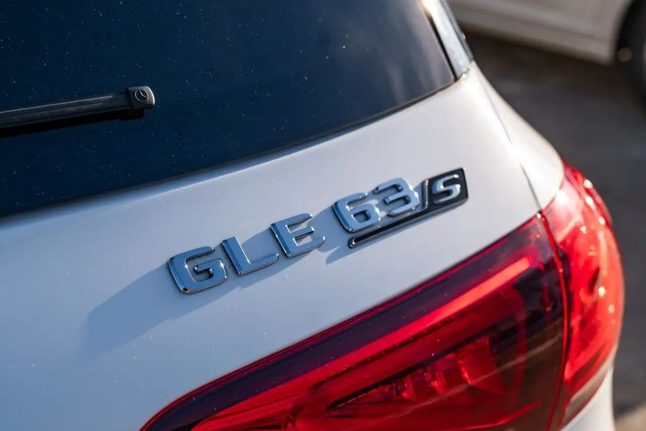 Mercedes-Benz GLE снимка Mercedes-Benz GLE
