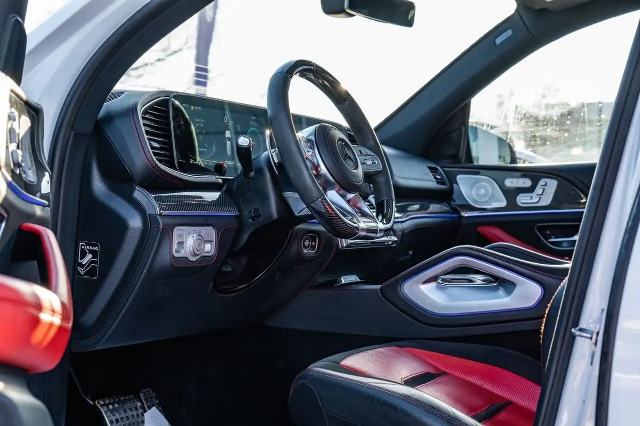 Mercedes-Benz GLE снимка Mercedes-Benz GLE