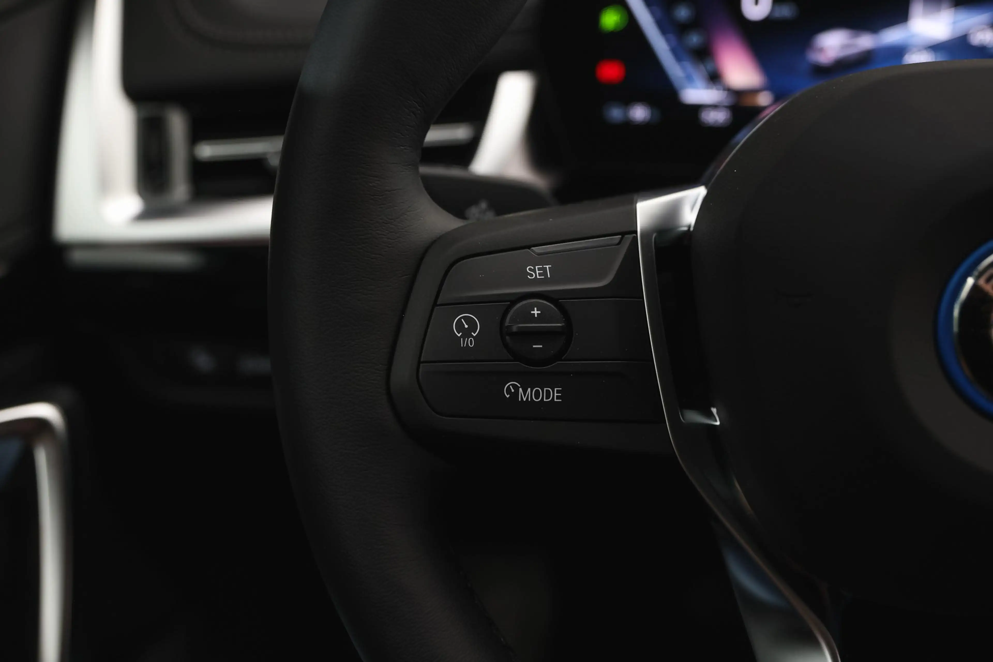BMW iX1 eDrive20 xLine / Achteruitrijcamera / Adaptieve LE — photo 12