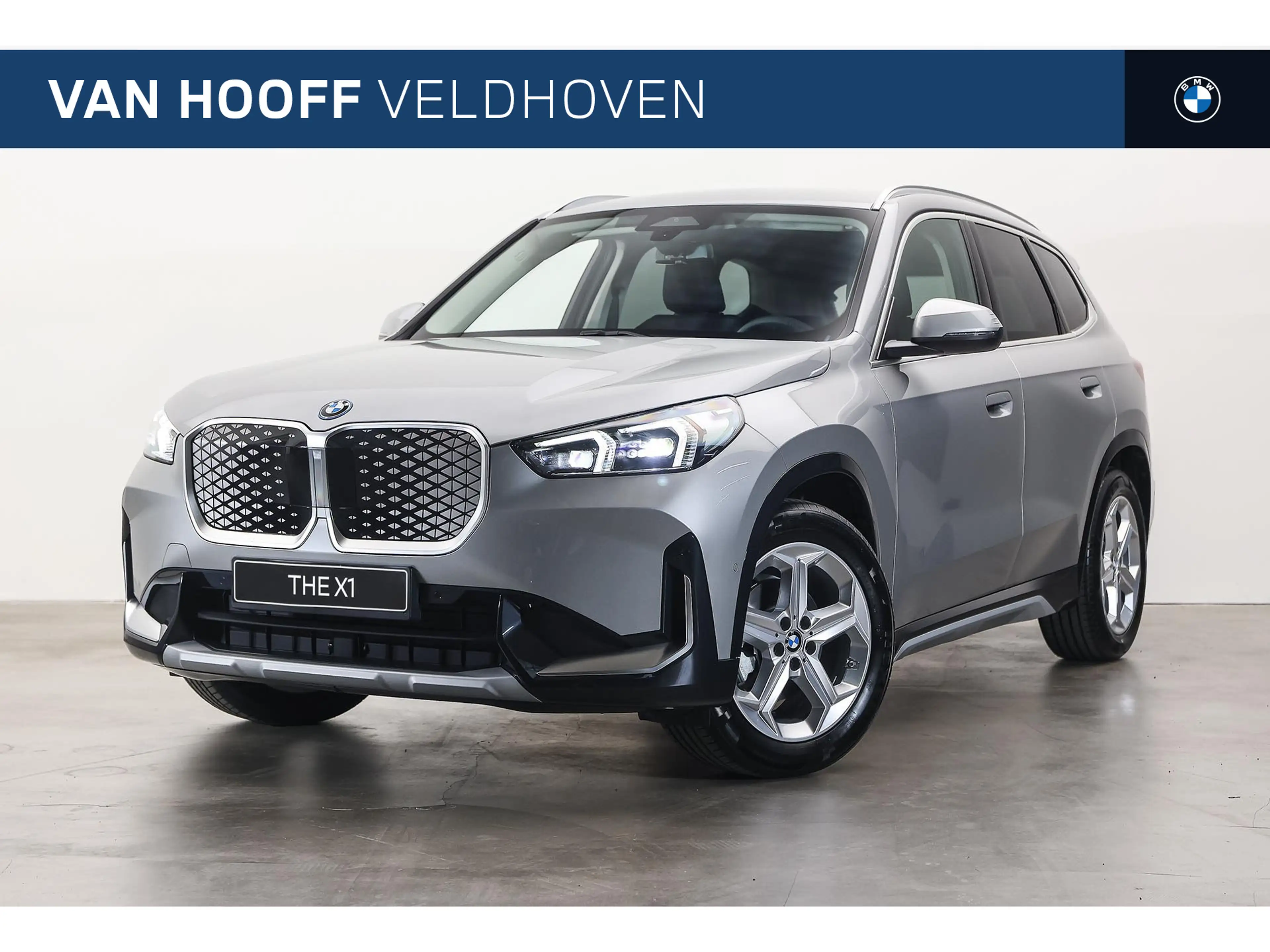 BMW iX1 eDrive20 xLine / Achteruitrijcamera / Adaptieve LE