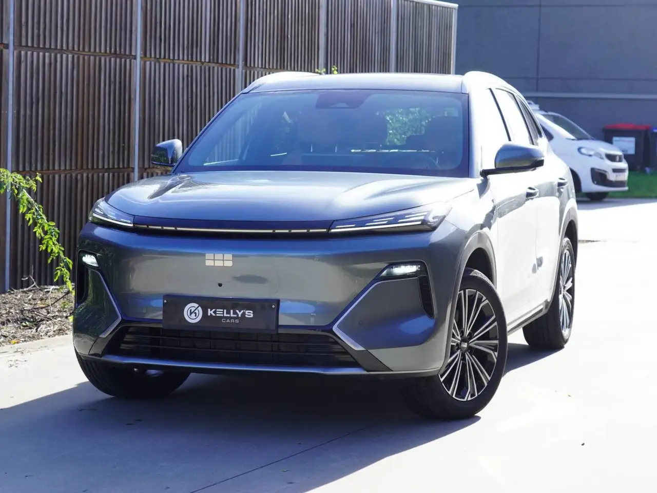 Geely Starray EM-i