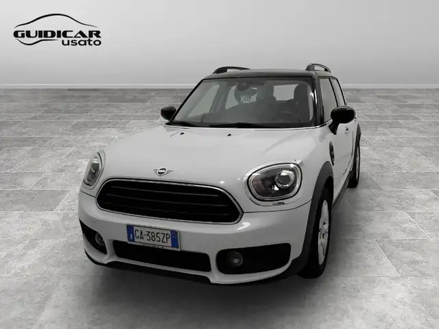 MINI Cooper D Countryman 2.0 TwinPower Turbo Cooper D Steptronic