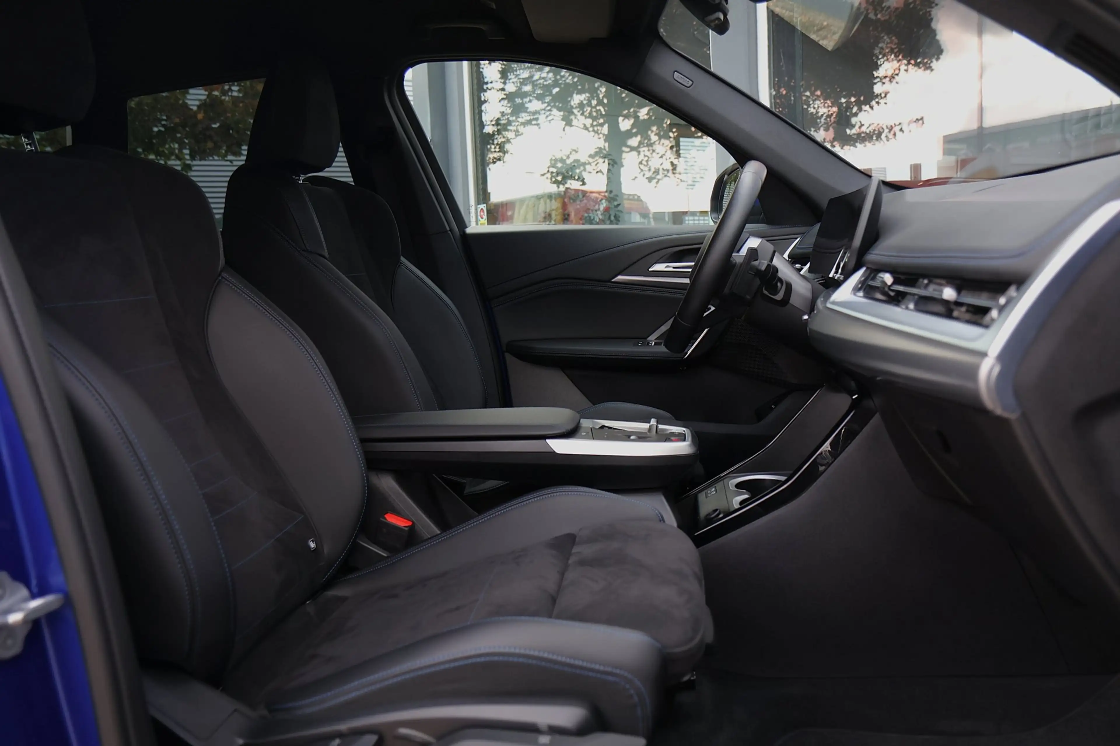 BMW X1 XDrive25e M-Sport 20 Inch Black Edition — photo 16