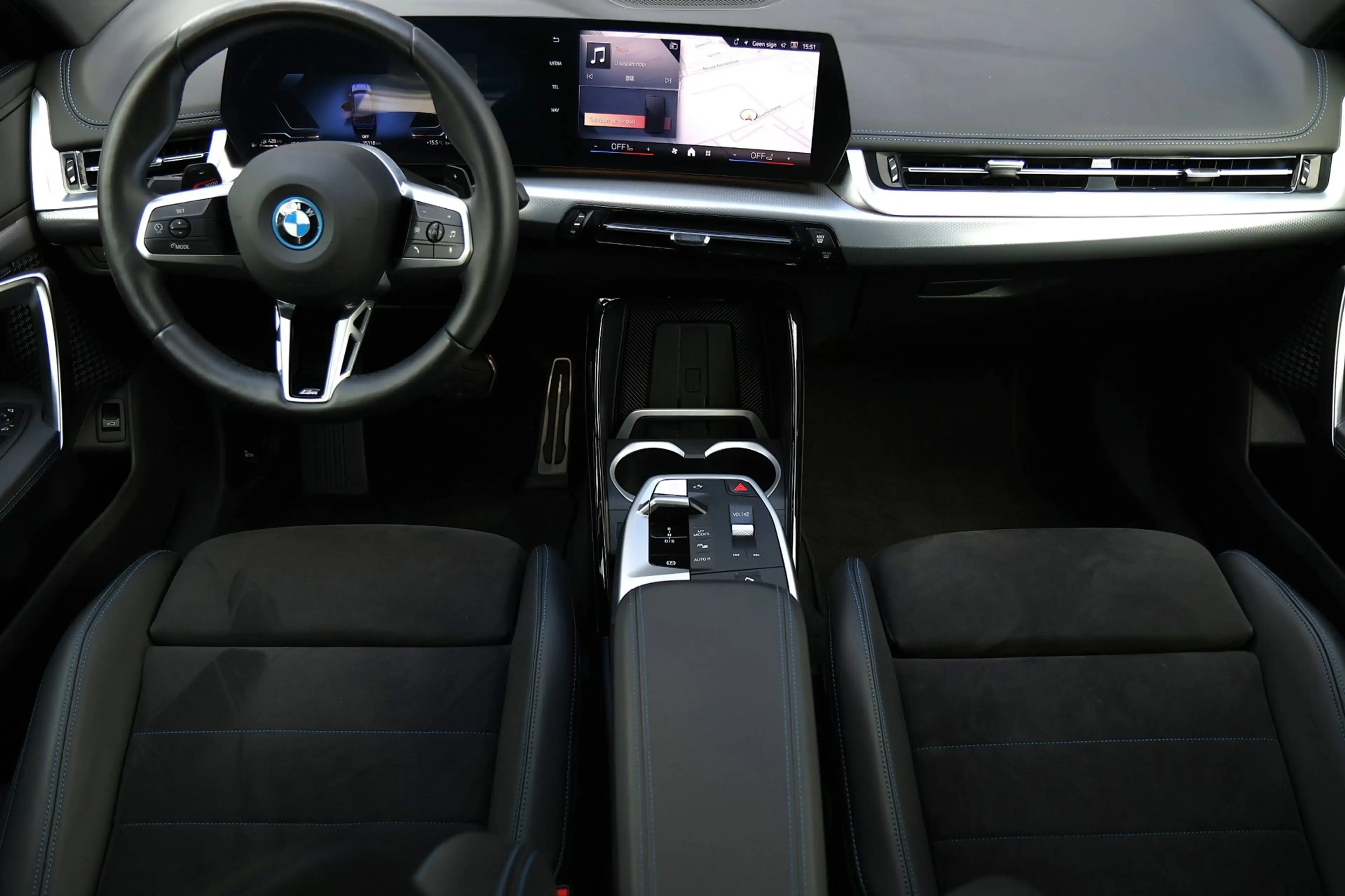 BMW X1 XDrive25e M-Sport 20 Inch Black Edition — photo 7