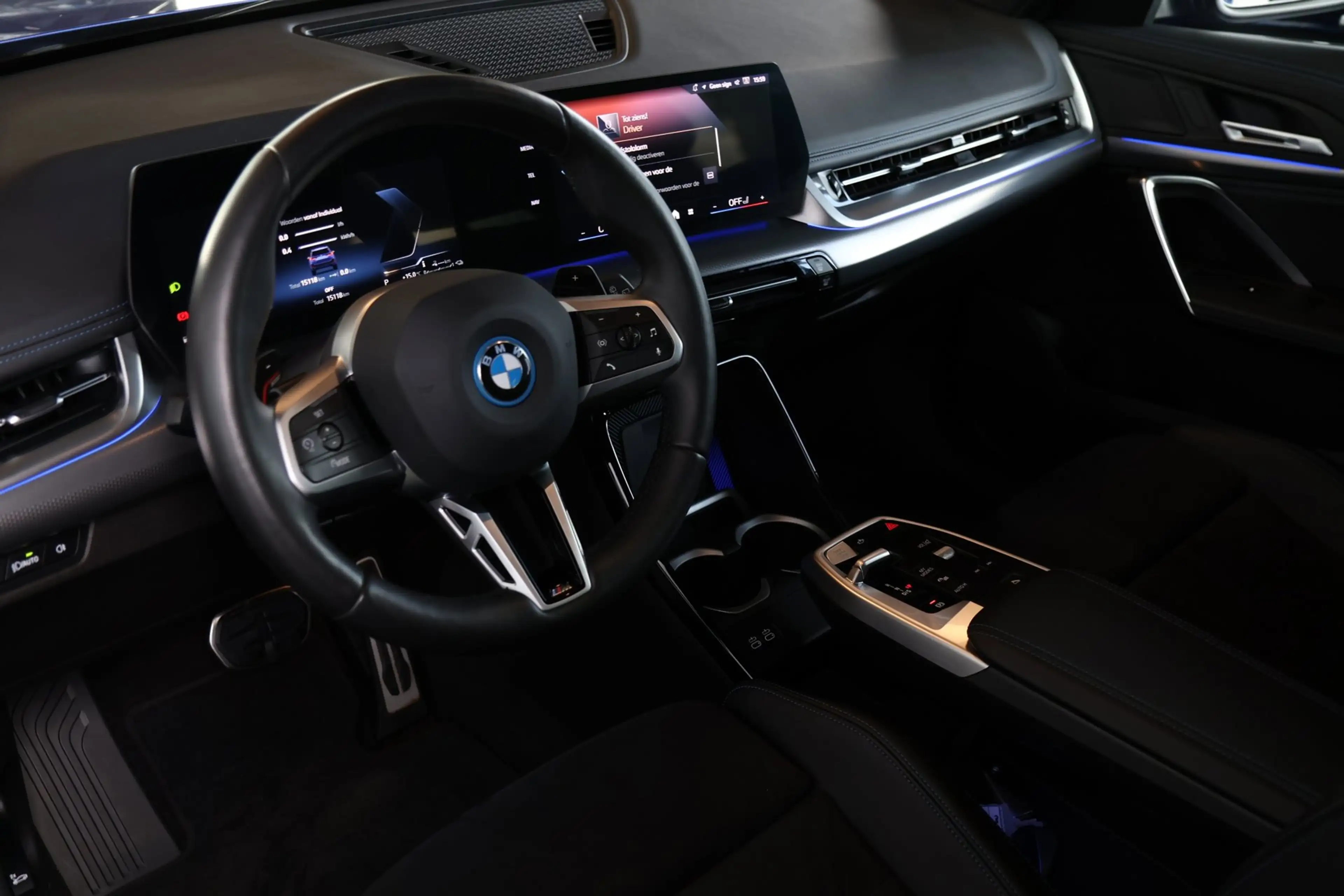 BMW X1 XDrive25e M-Sport 20 Inch Black Edition — photo 12