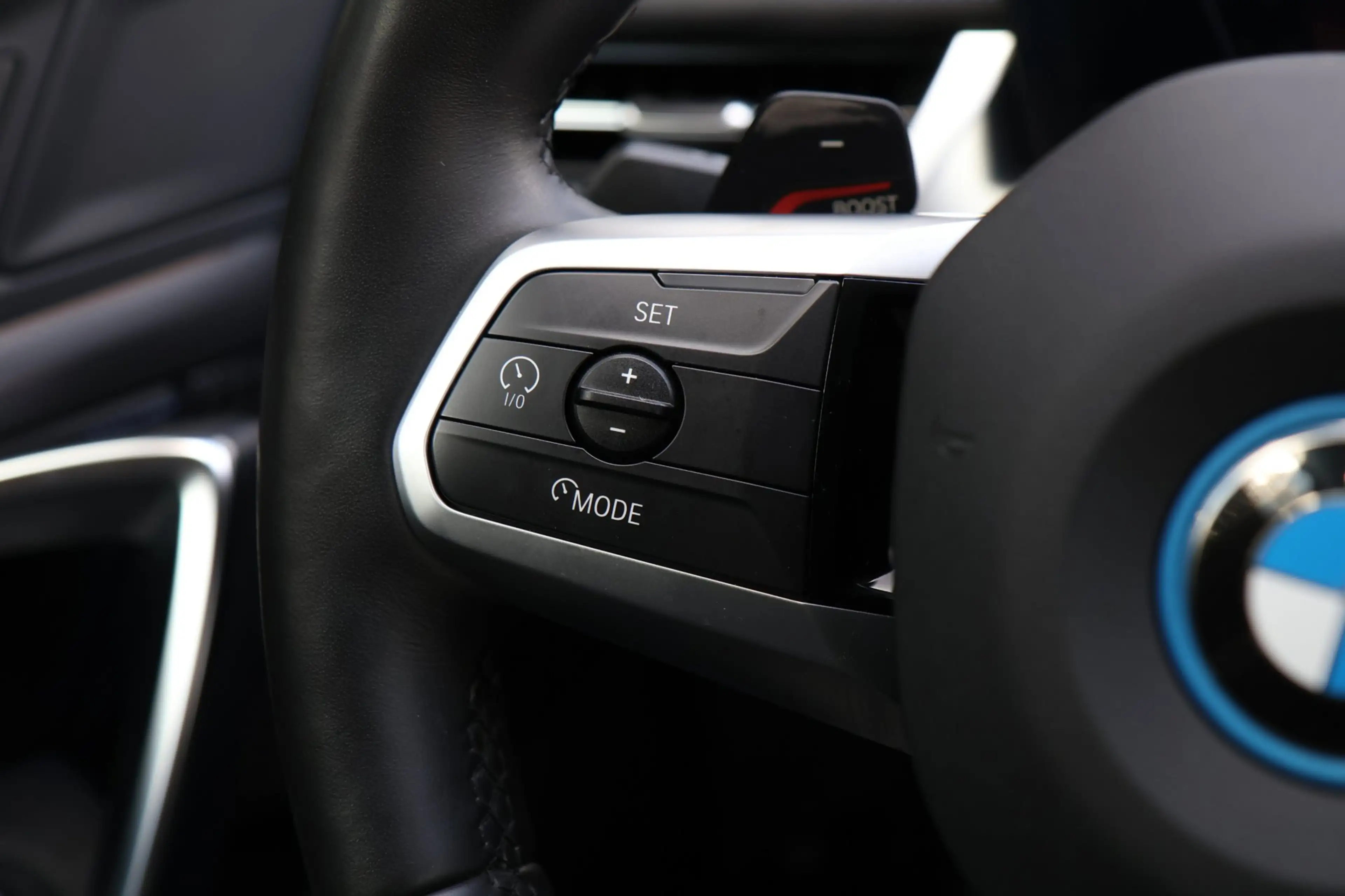 BMW X1 XDrive25e M-Sport 20 Inch Black Edition — photo 13