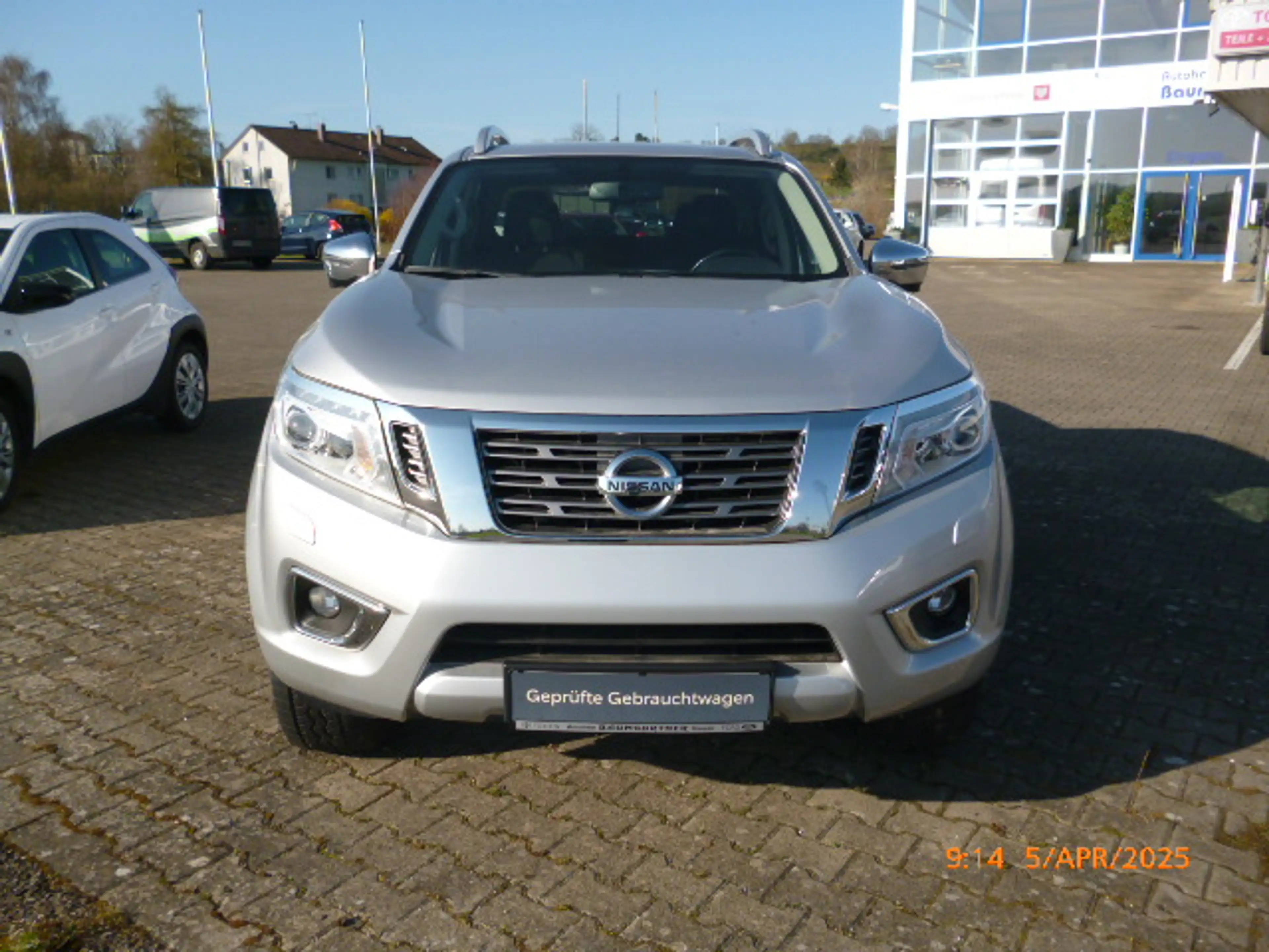 Nissan Navara DC 4x4 Autm. EU6 N-Connecta — photo 8