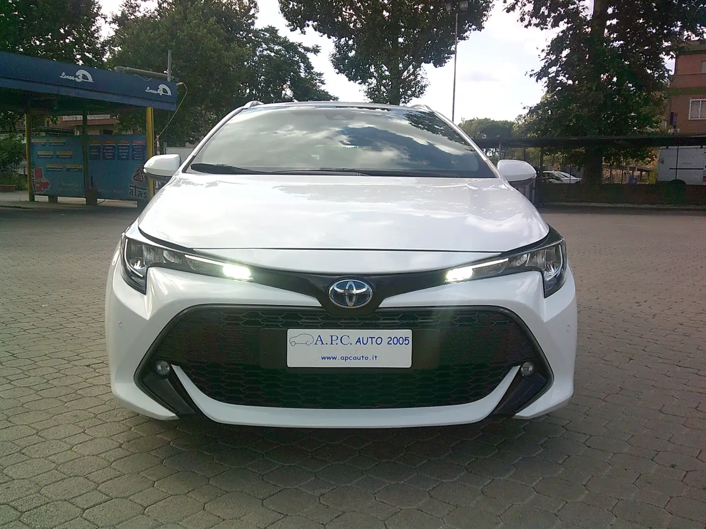 Toyota Corolla Touring Sports Touring Sports 1.8h Business cvt Bianco - 2