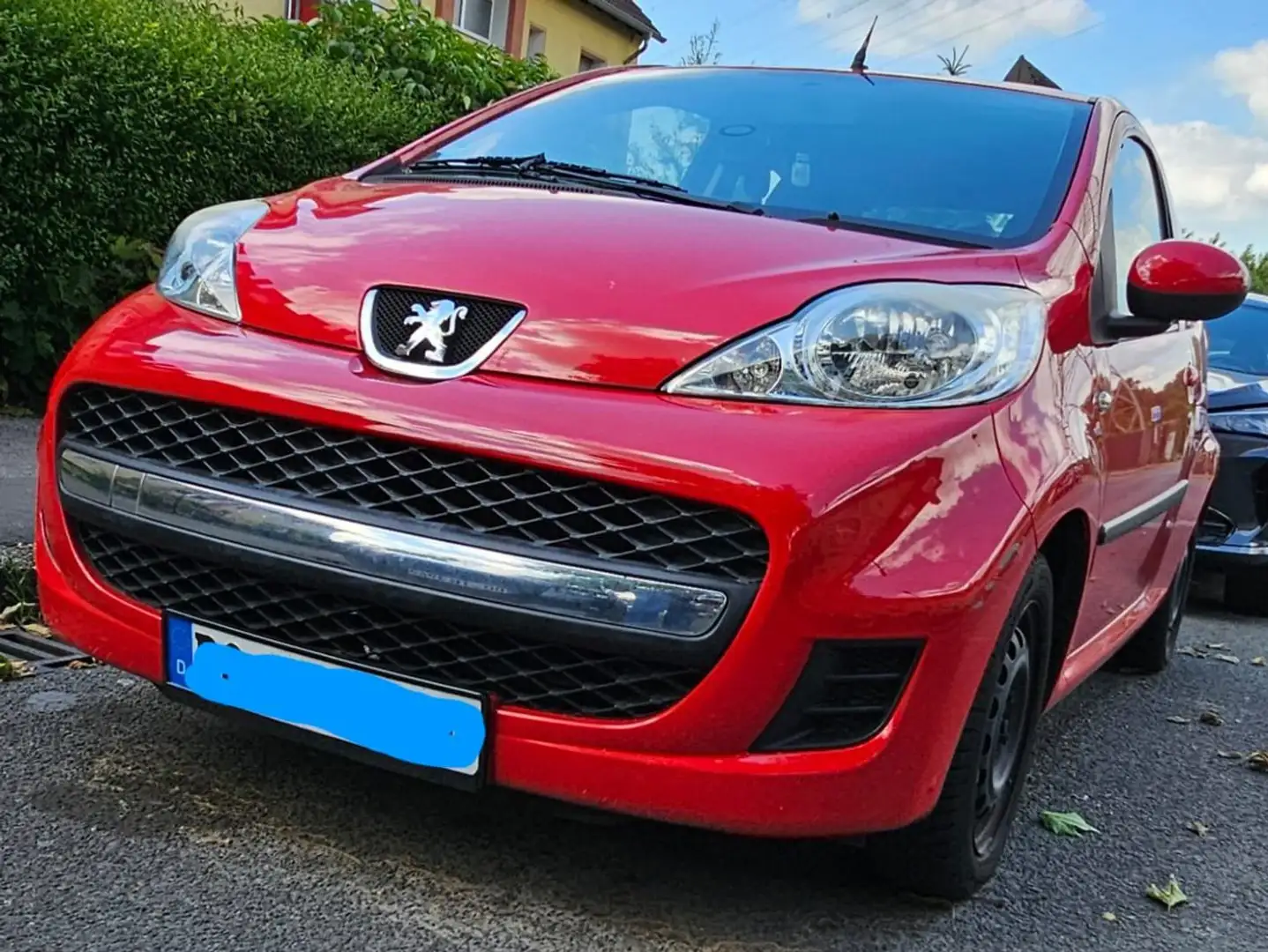 Peugeot 107 107 70 Filou Red - 1