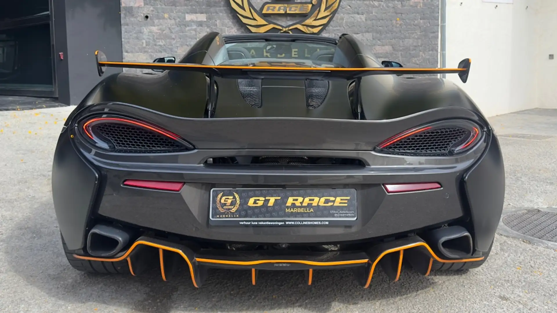 McLaren 570S Spider Noir - 2