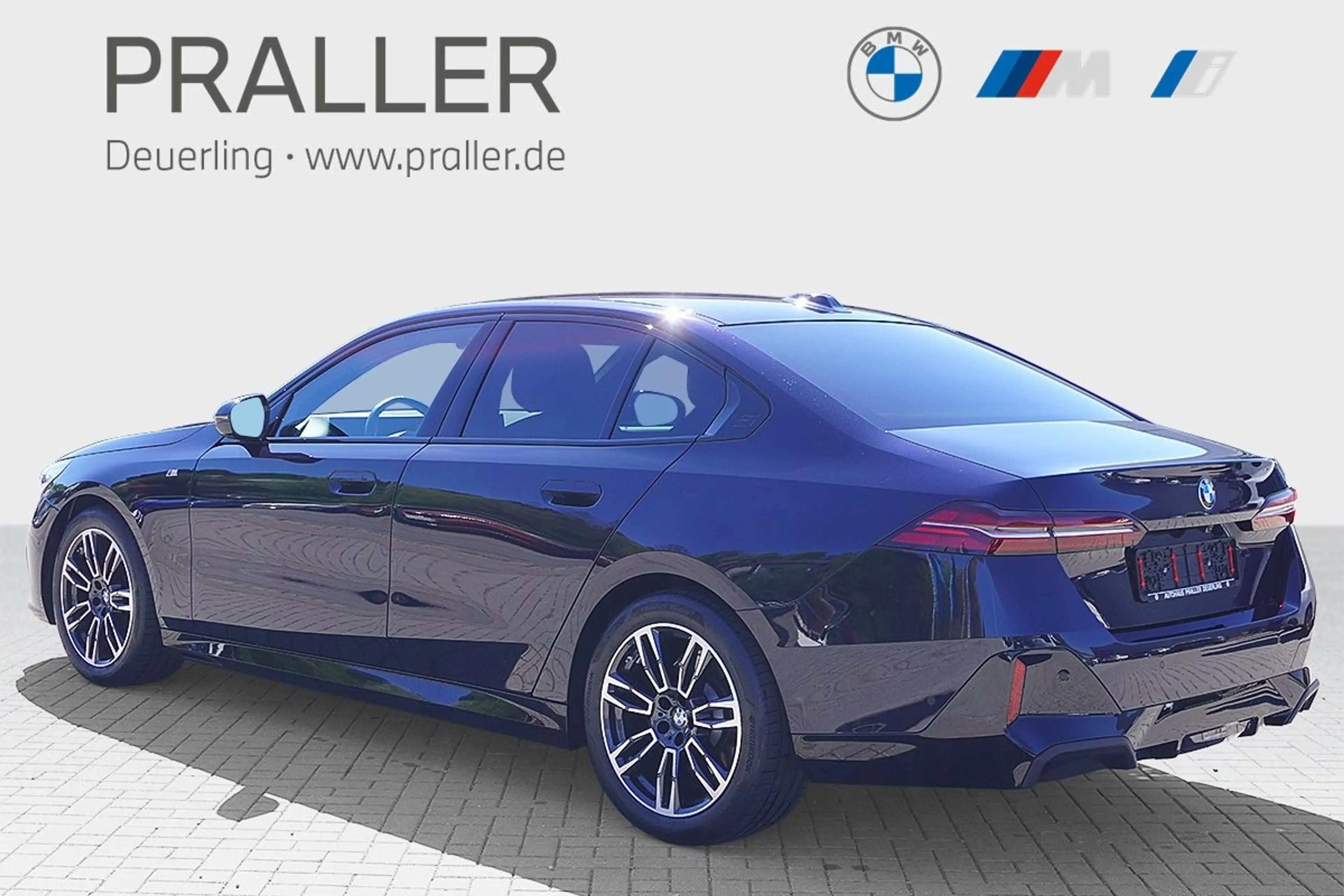 BMW 520 d Limousine M Sport ACC Komfortsitze Kamera Curved — photo 6