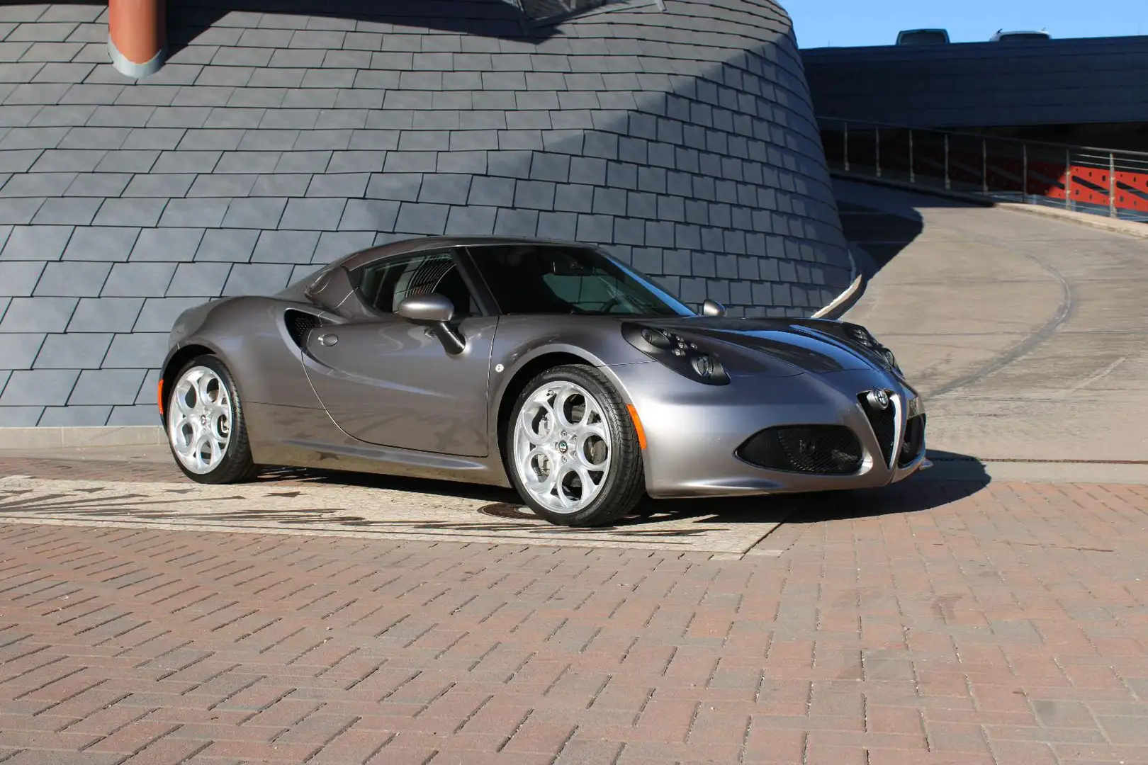 Alfa Romeo 4C 1750 TBi "UNIPROPRIETARIO"-GRIGIO STROMBOLI Gris - 2