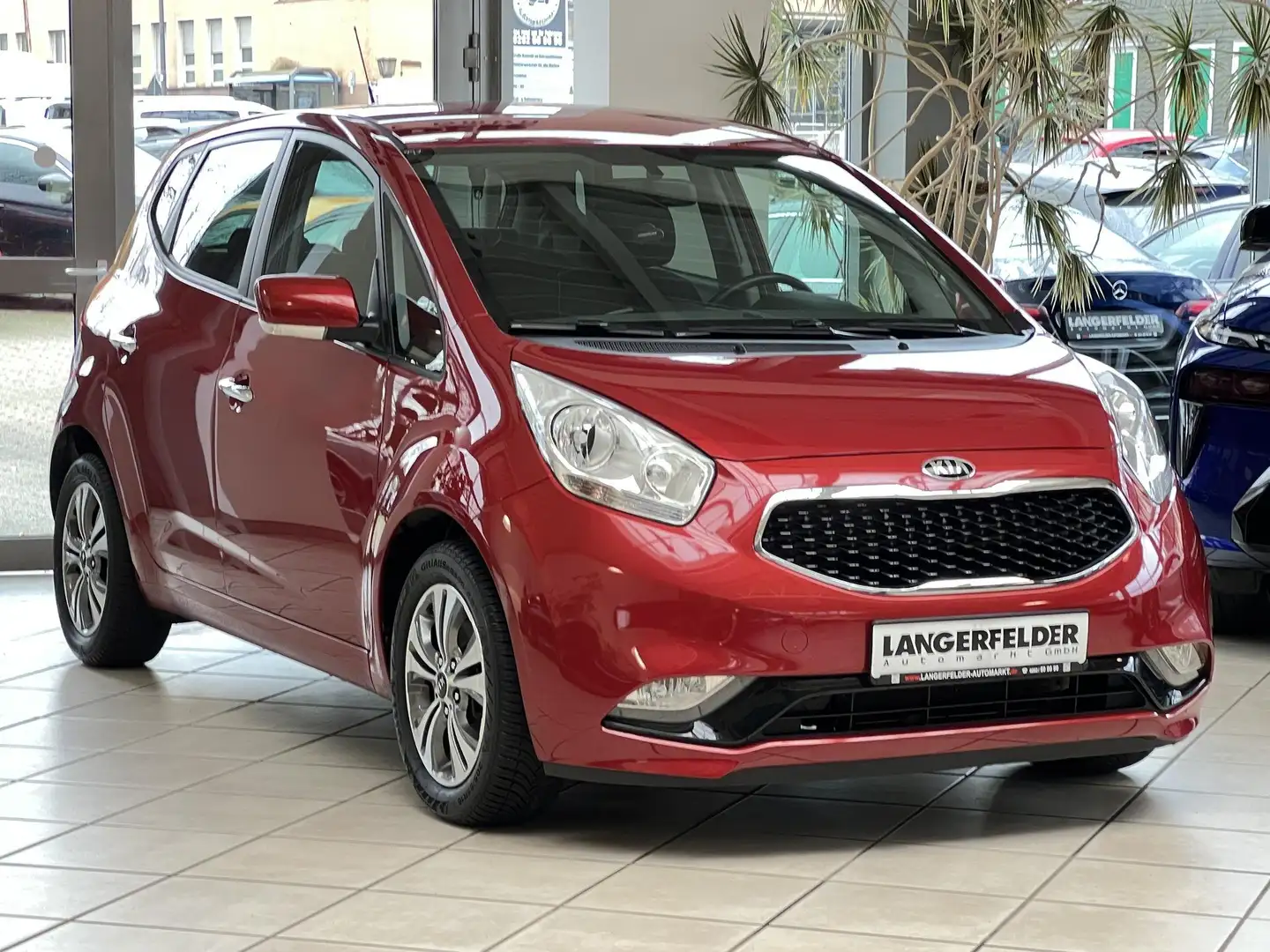 Kia Venga Venga 1.6 Dream Team KAMERA|ALLWETTER|NAVI|SHZ|BT Rouge - 1