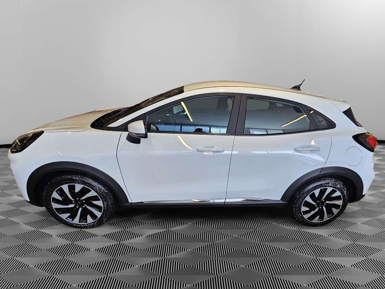 Ford Puma Puma 1.0 EcoBoost Hybrid 125 CV S&S Titanium N 2 BIANCHE PRONTA CONSEGNA PASSAGGIO COMPRESO