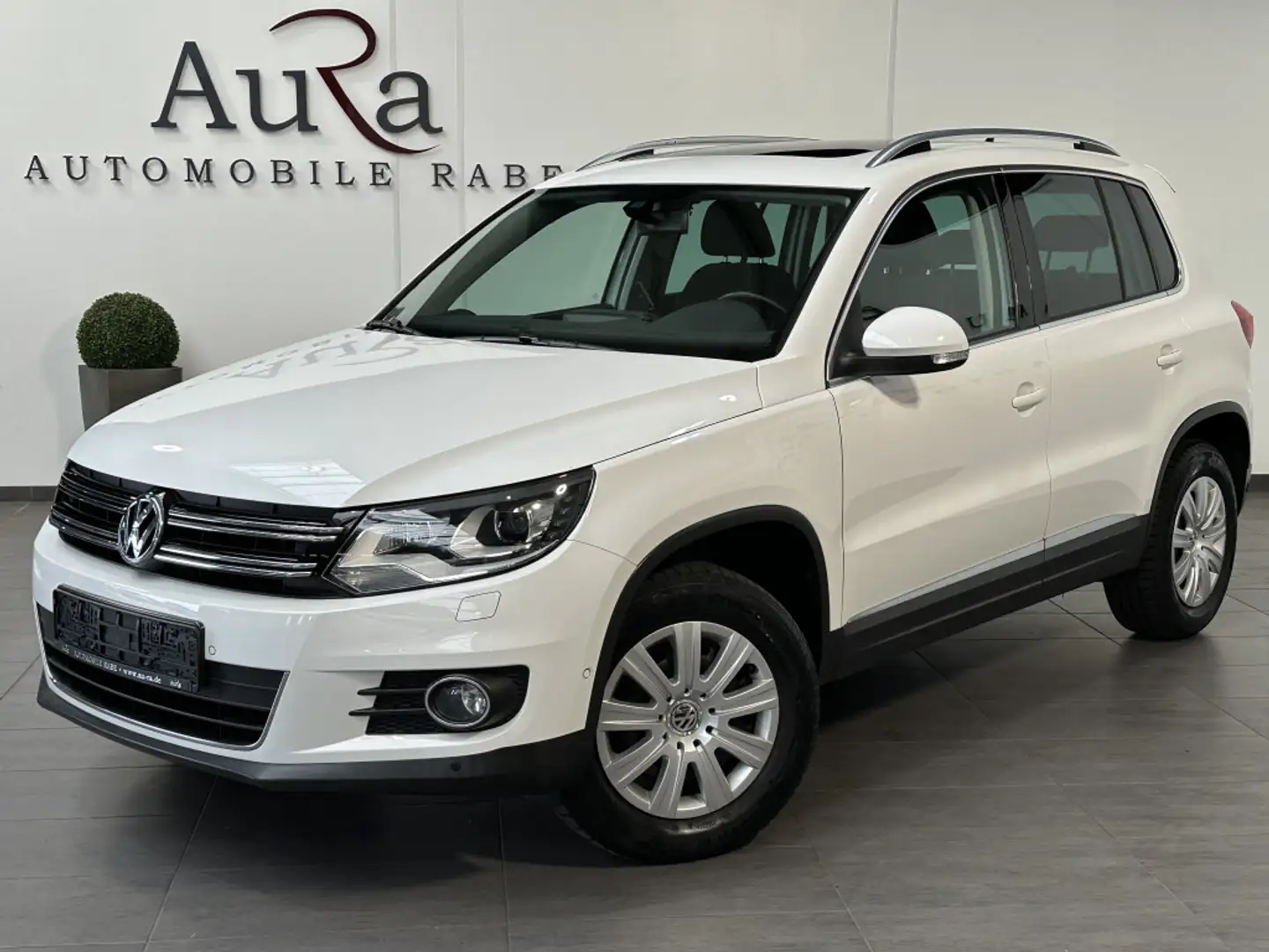 Volkswagen Tiguan 2.0 TDI 4M S&S NAV+XEN+SHZ+AHK+PANO+2Hd Blanco - 1