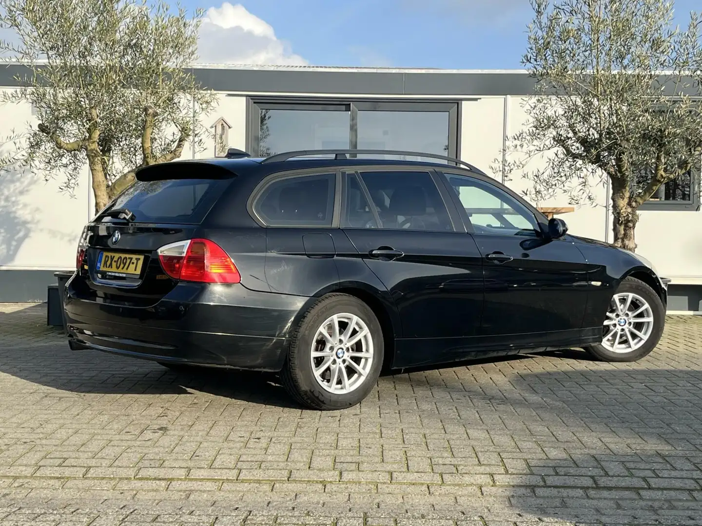 BMW 318 3-serie Touring 318i High Executive Automaat Navi Nero - 2