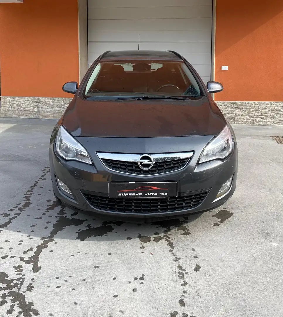 Opel Astra Sports Tourer 1.7 cdti Cosmo Unico Proprietario - 1