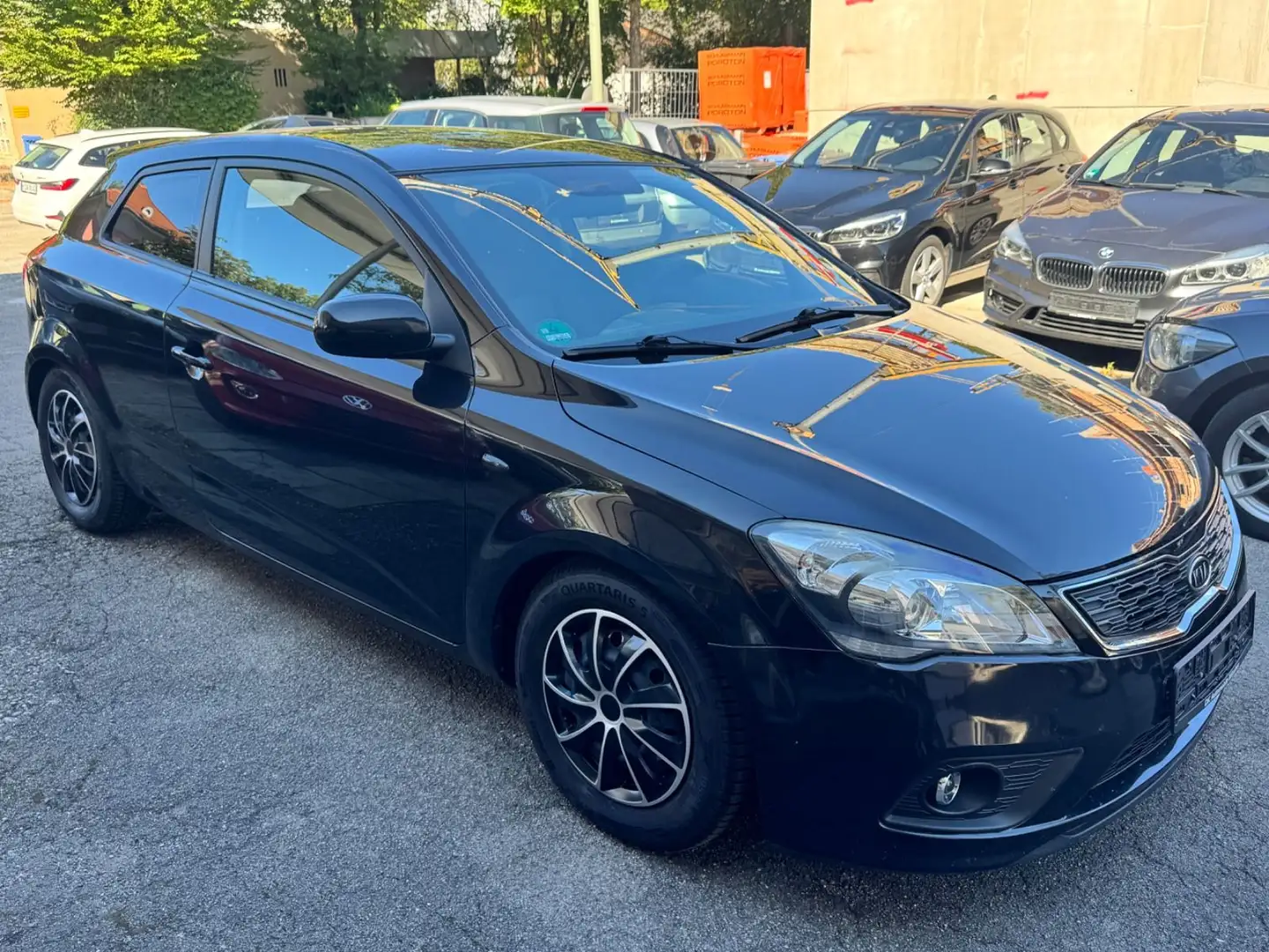 Kia ProCeed / pro_cee'd / ProCeed 1.6 CVVT Schwarz - 2