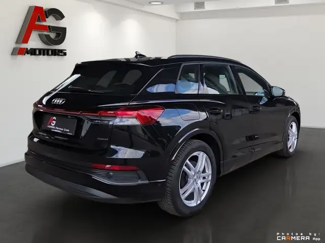 Audi Q4 E-Tron view 6
