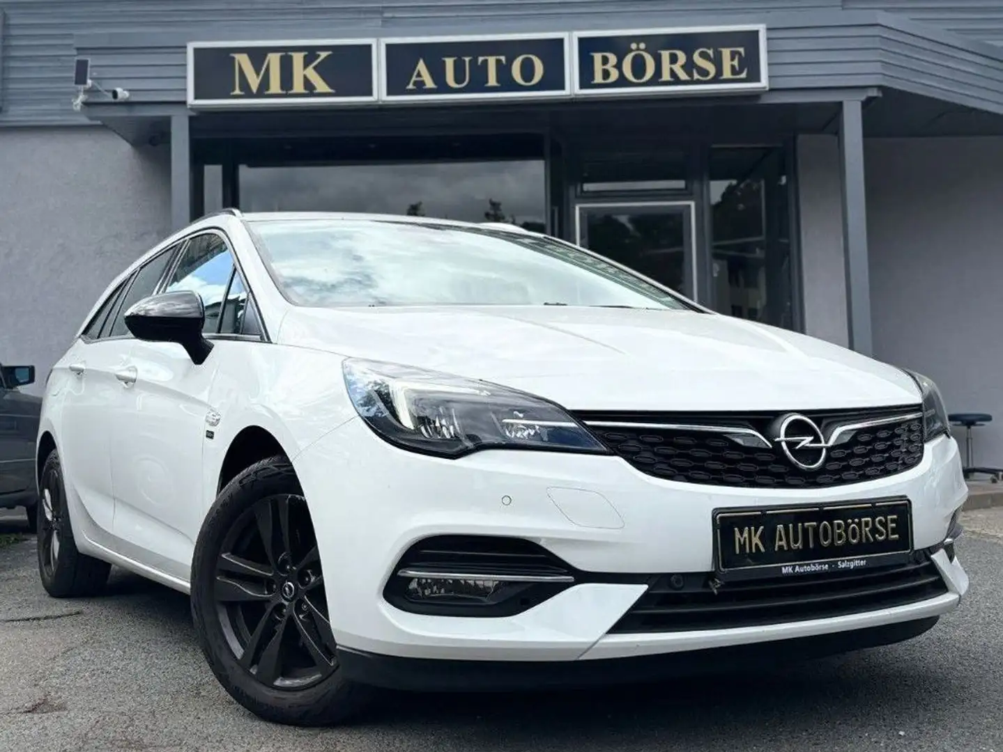 Opel Astra 1.5CDTI Sports Tourer/LED/NAVI/TEMPO/PDC/1H Weiß - 2