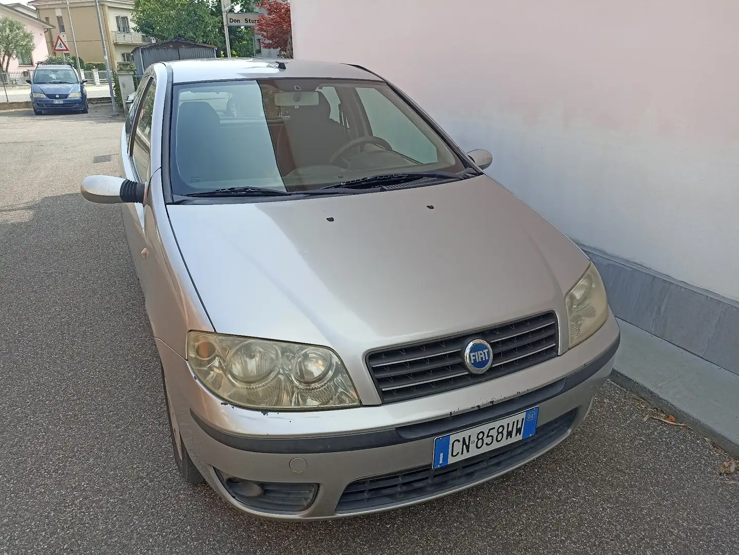 Fiat Punto 3p 1.3 mjt 16v Dynamic - 1