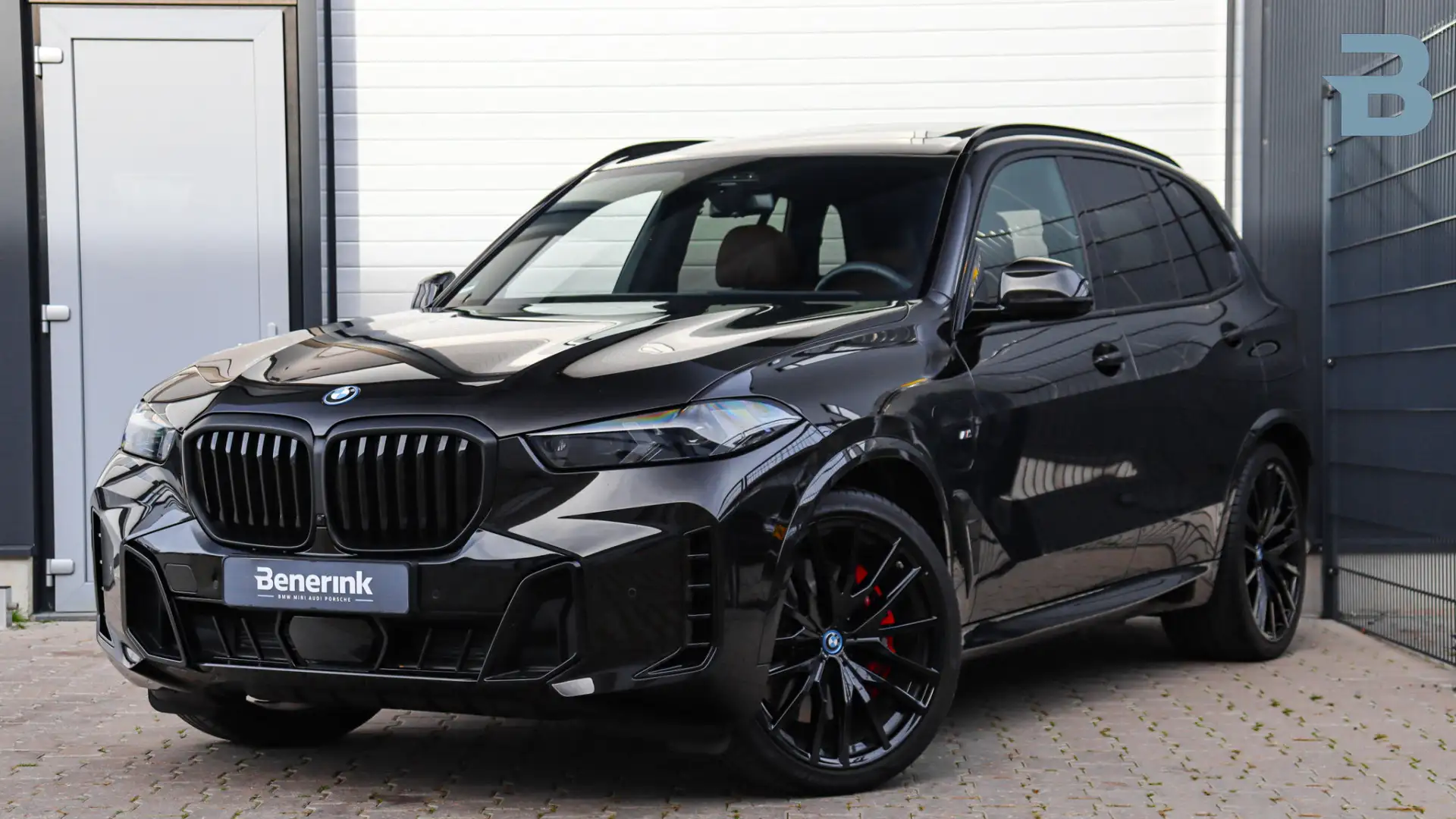 BMW X5 xDrive50e M-Sport Pro 'Citrinschwarz' | Bowers & W Noir - 1