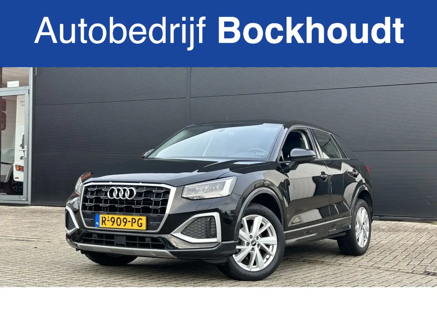 Audi Q2 35 TFSI Business Edition | Apple Car Play | LED ko Schwarz - 1