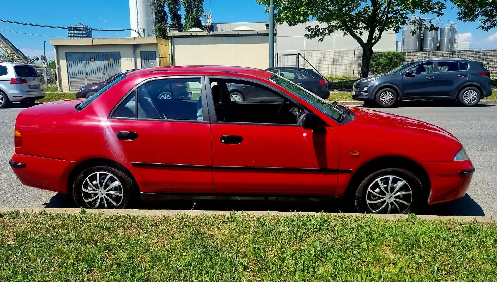 Mitsubishi Carisma 1600 GLX - 2