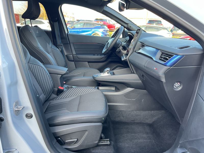 Renault Symbioz Full Hybrid E-Tech 145 Esprit Alpine SHZ+LKHZ+PDC+ — photo 9