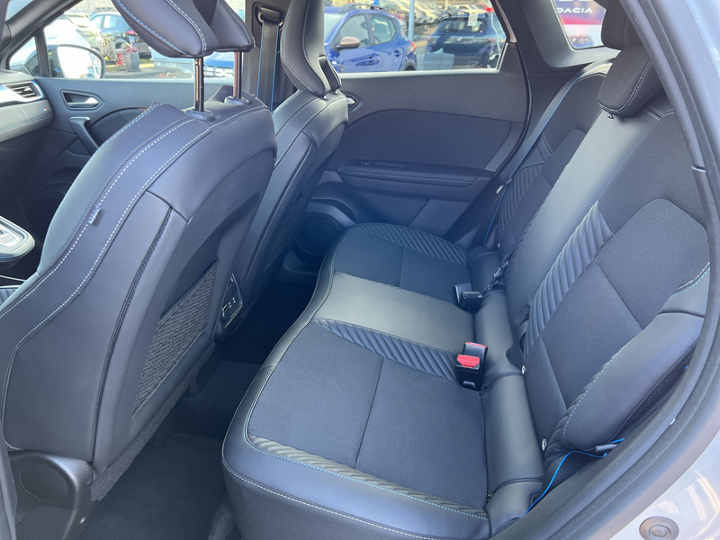 Renault Symbioz Full Hybrid E-Tech 145 Esprit Alpine SHZ+LKHZ+PDC+ — photo 10