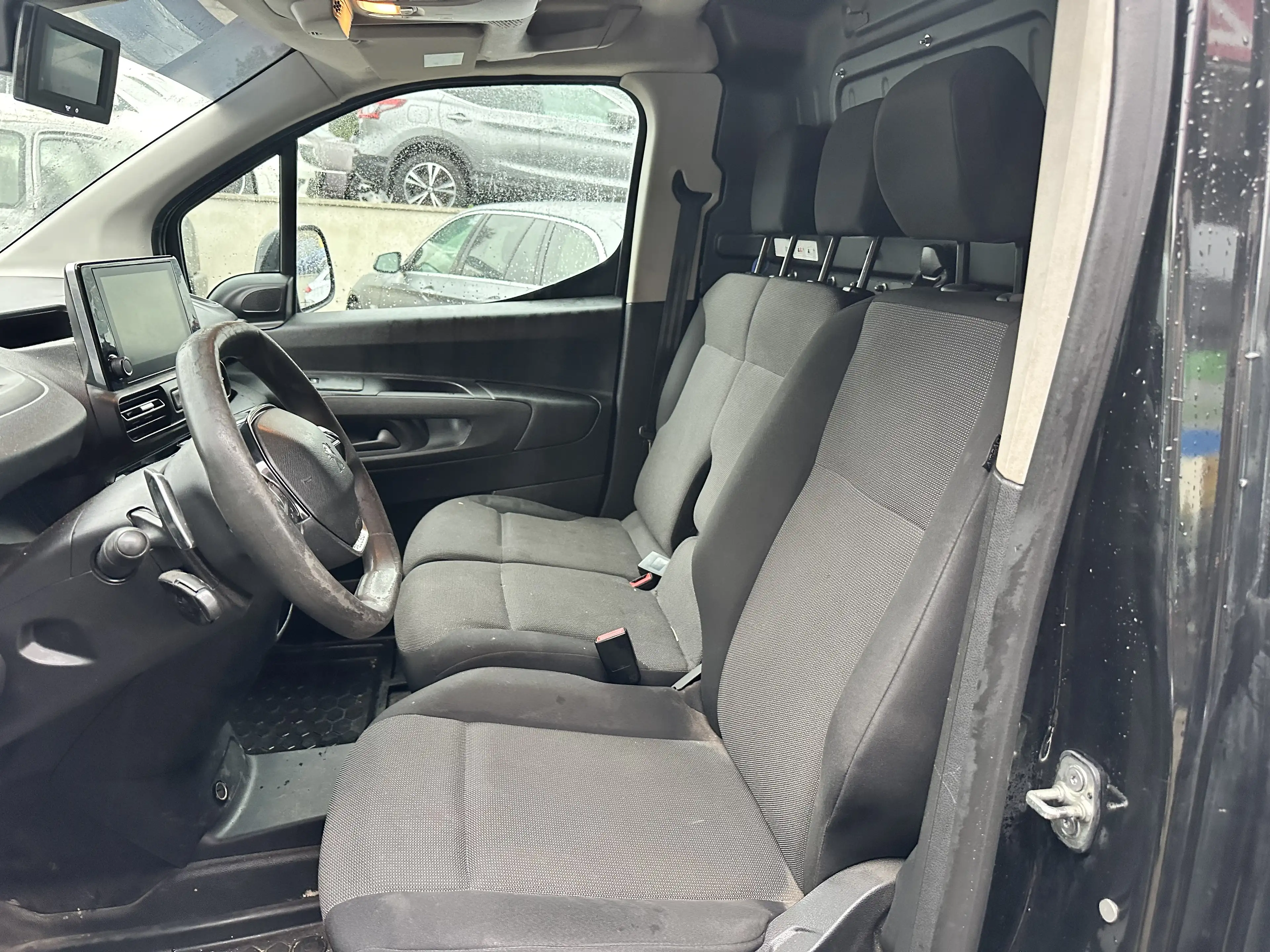 Peugeot Partner Asphalt L2 — photo 7